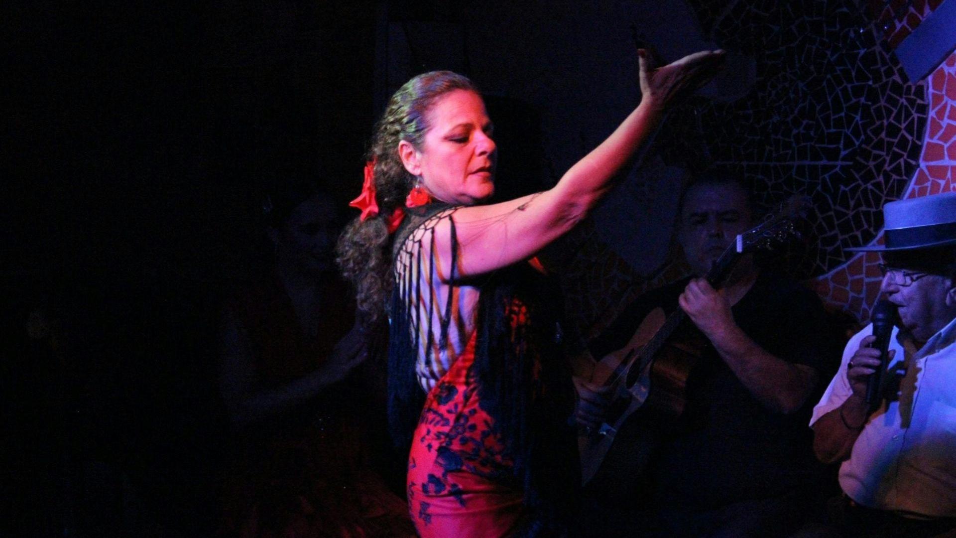 El Toro y la Luna tablao flamenco show ticket in Valencia - Thumbnail 4