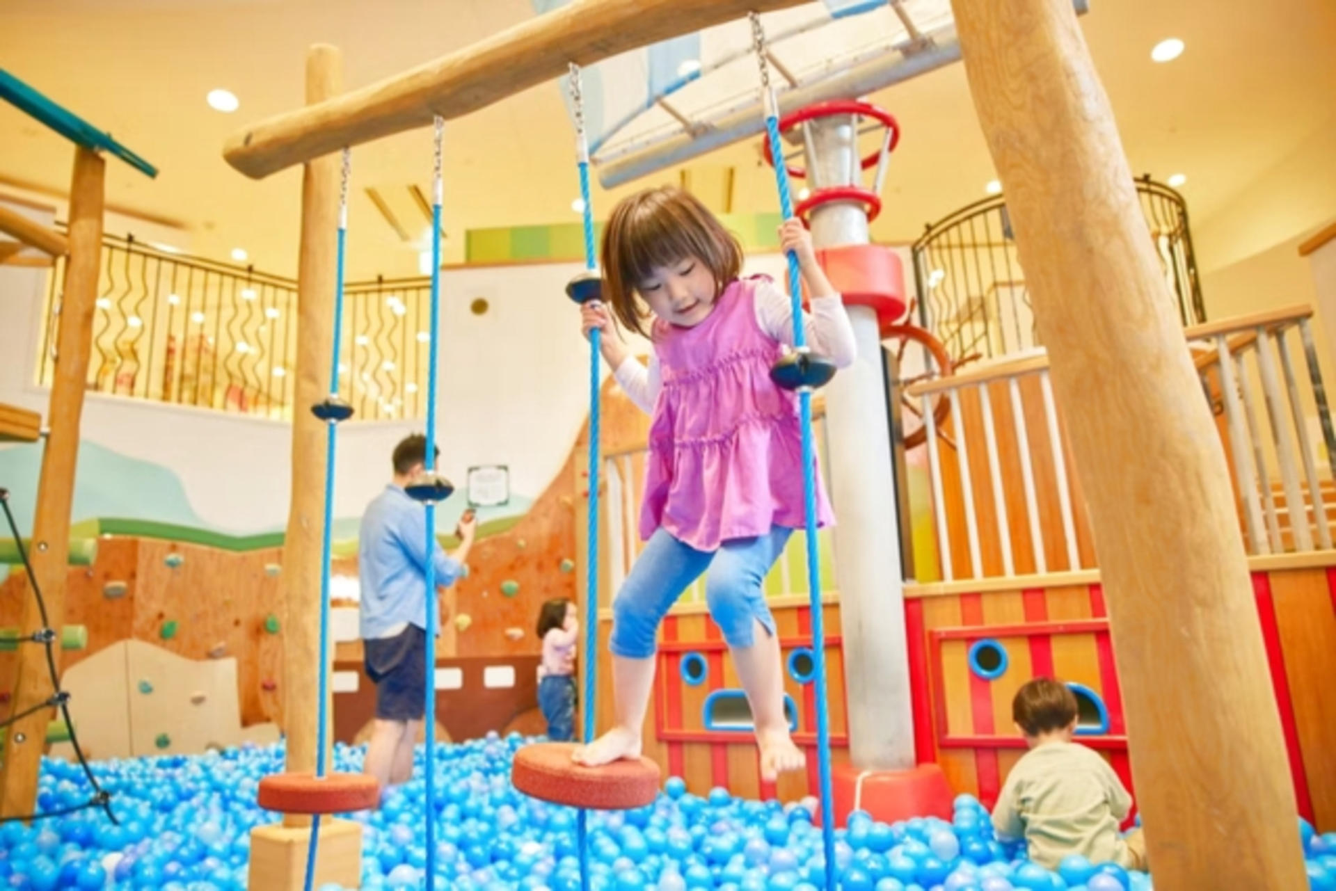 Indoor kids' facility ASOBono! in Tokyo - Thumbnail 7