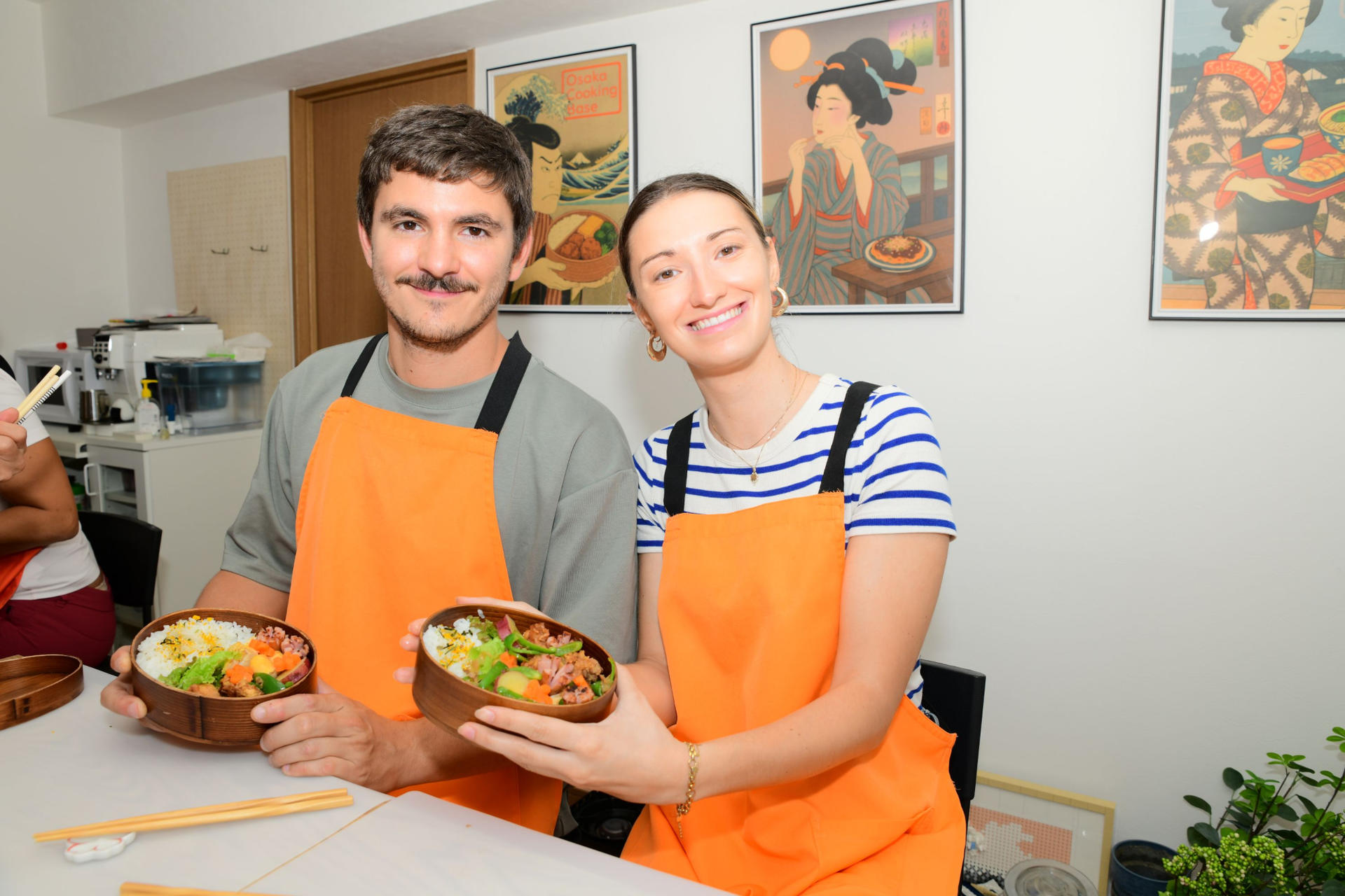 Osaka Home Cooking Class with Local Shop Tour - Thumbnail 19