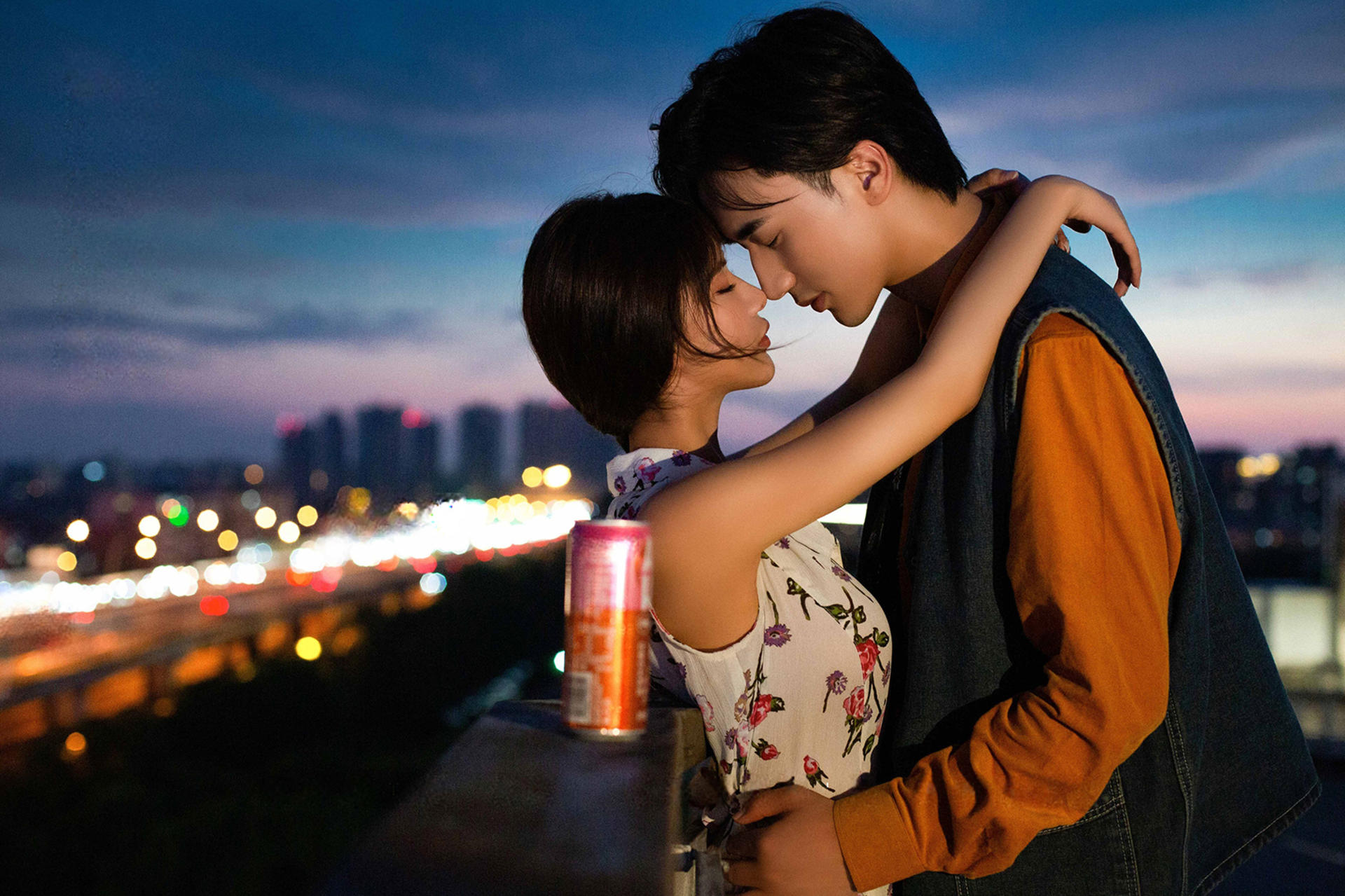 The Bund/Wukang Road Couple Travel Photography - Thumbnail 12