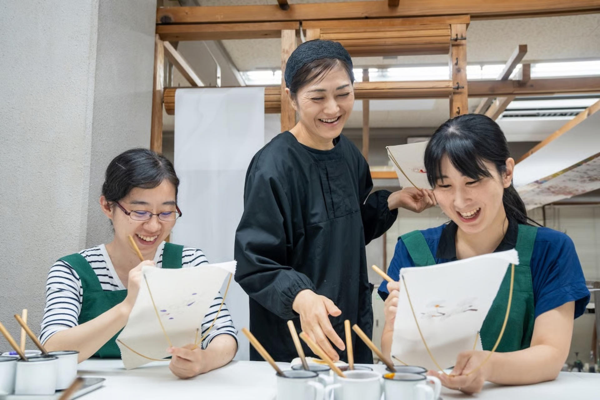 Kyoto Fushimi: Artisan-Led Hand-Painted Kyo-Yuzen Workshop - Image 1