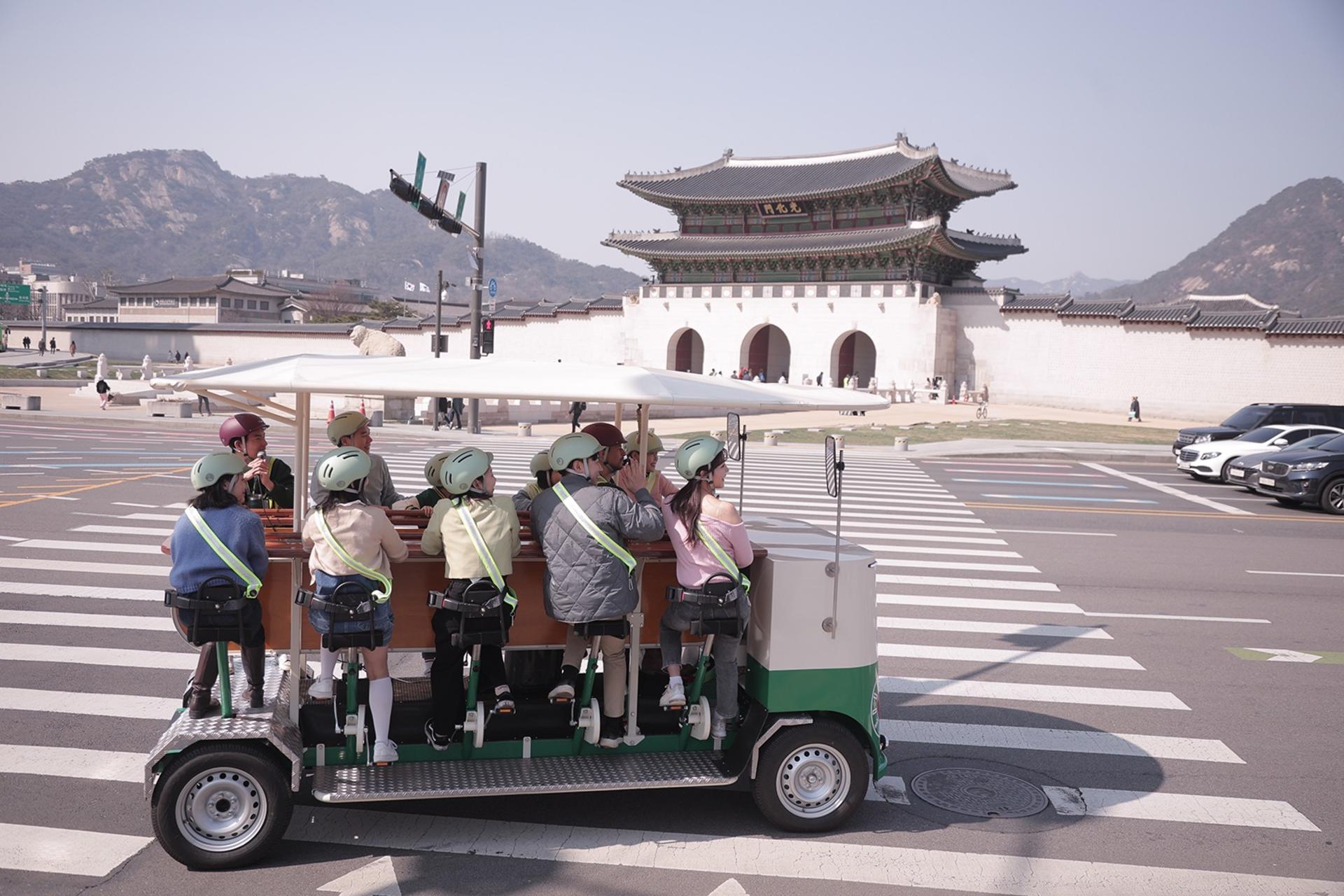 Seoul Half-Day Interactive Tram Tour - Thumbnail 18