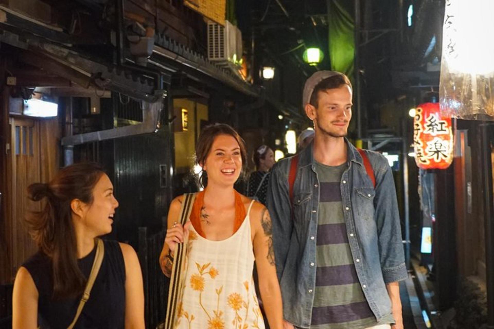 Kyoto Night Pub Crawl: Pontocho & Gion Hidden Alley Bars Tour - Image 1