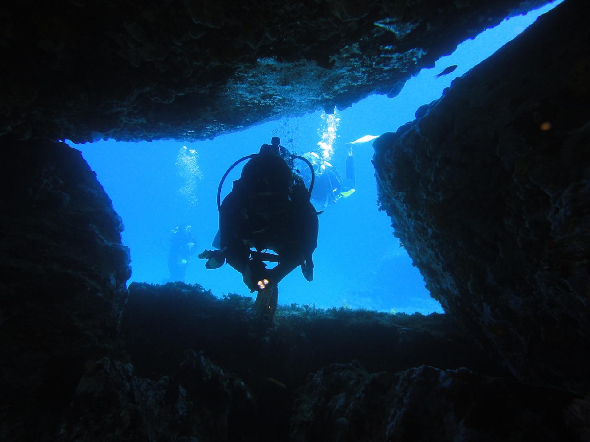 PADI Advanced OWD in Mykonos with PADI 5 Star Dive Resort - Thumbnail 3