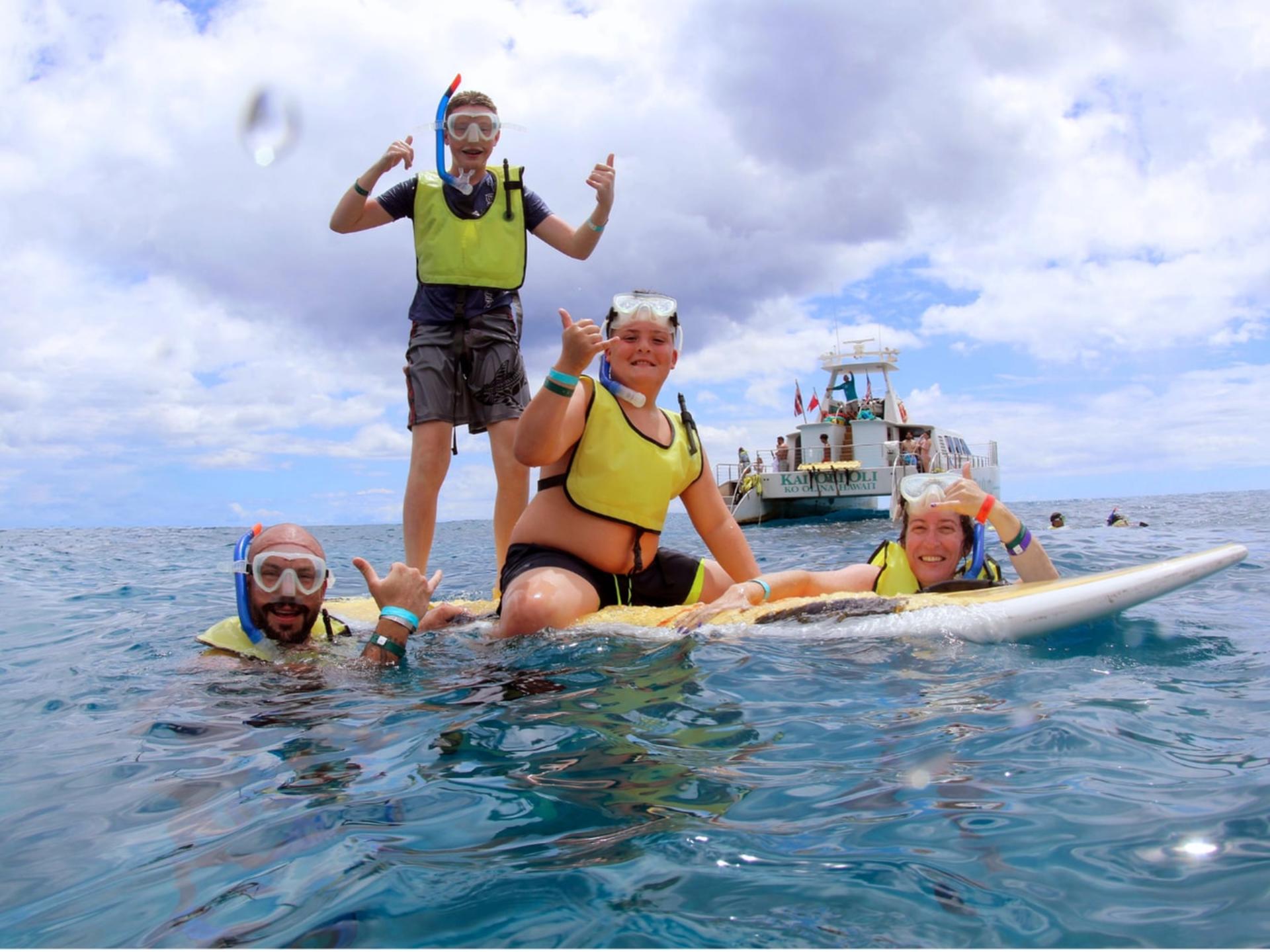 Luxury Afternoon Snorkeling Cruise and Dolphin Watch from Ko Olina - Thumbnail 31