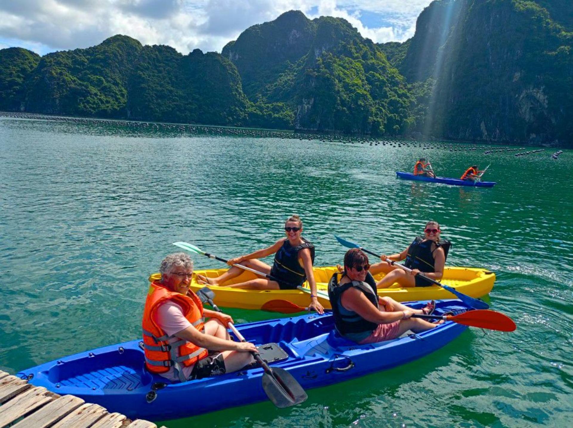 Harmony Luxury Cruise: Ha Long Bay,Sung Sot & Ti Top - Thumbnail 7