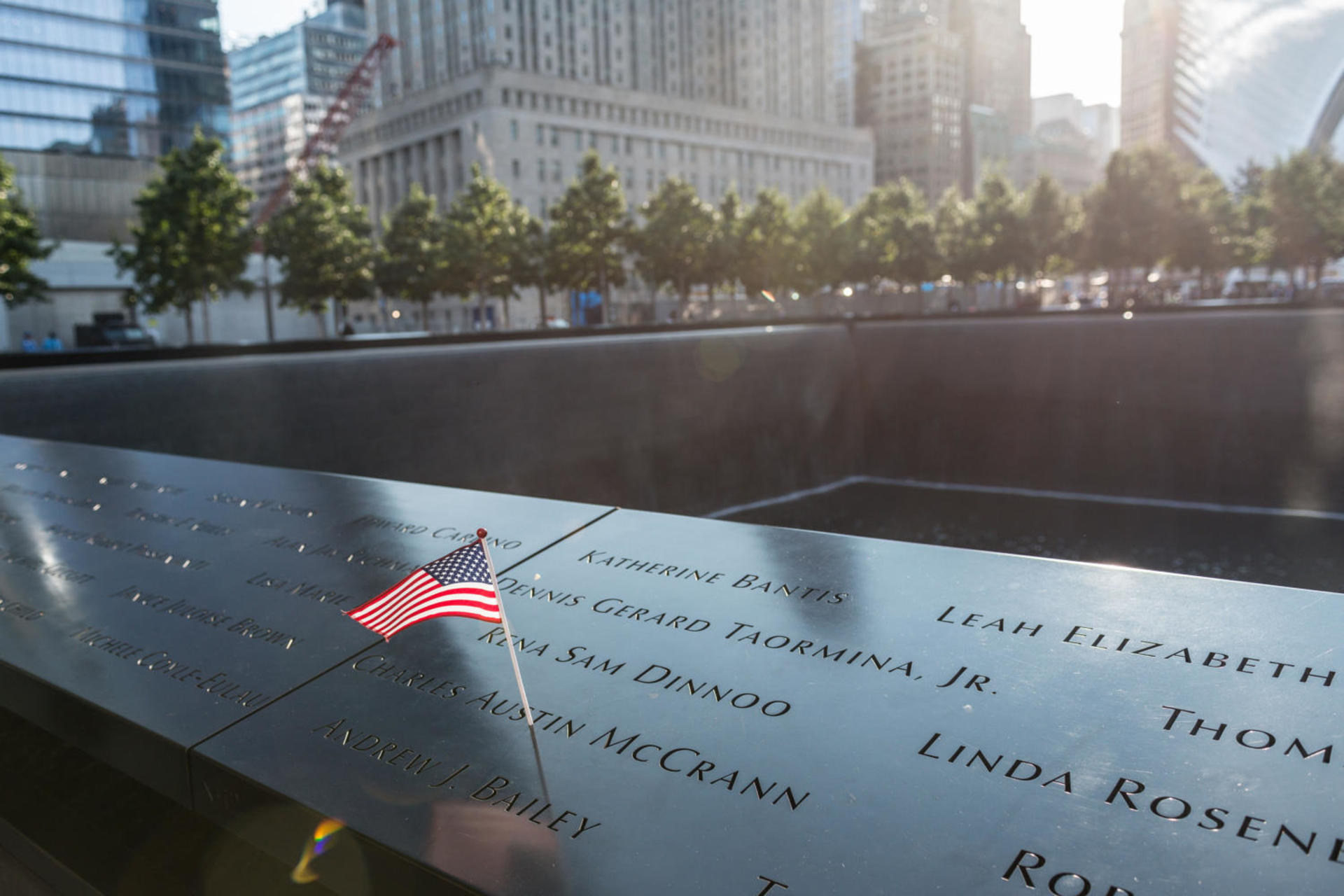 New York Top Sights Small Group Walking Tour - Thumbnail 2