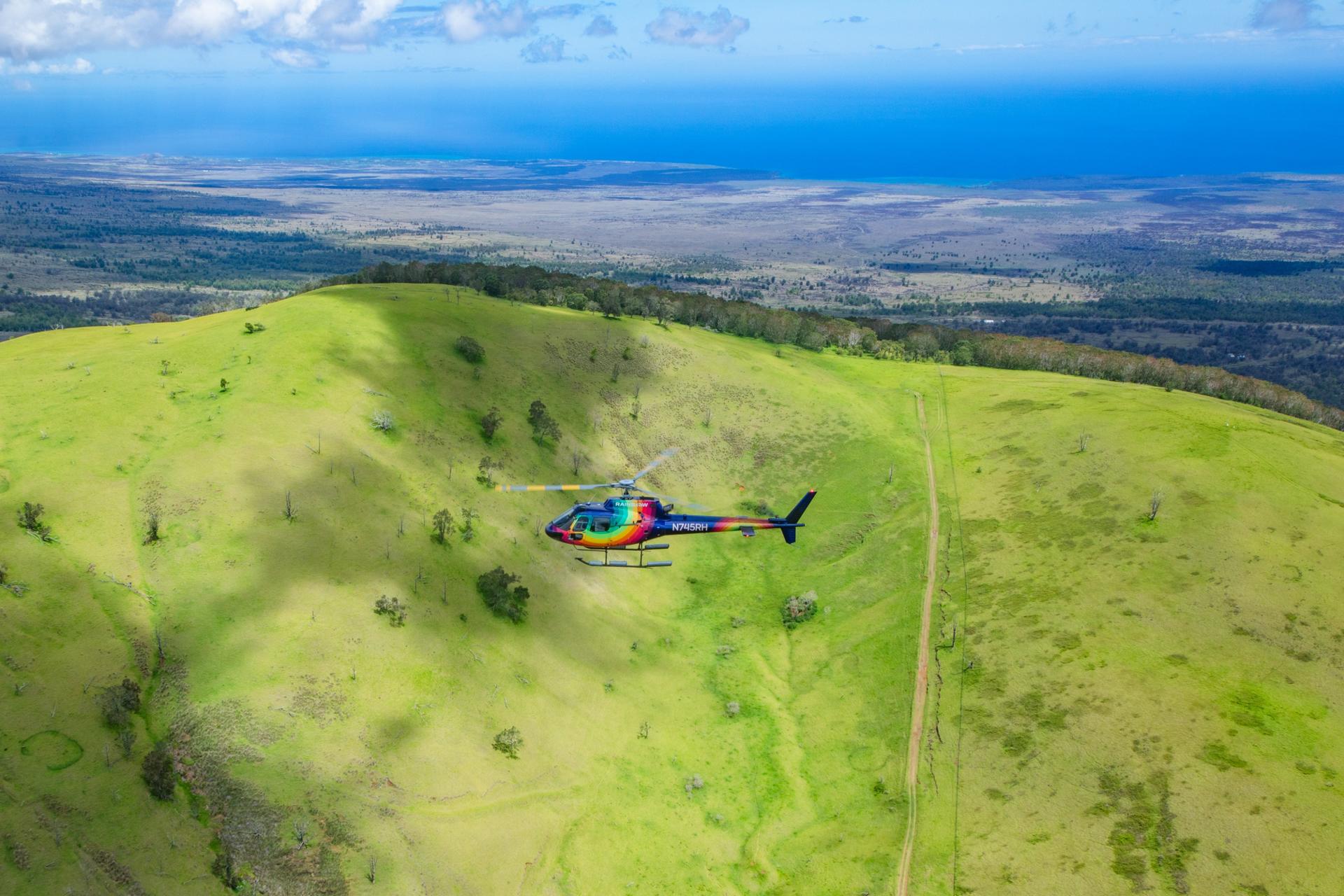 45-Minute Kona Coastal Sights Unseen Helicopter Tour - Thumbnail 38