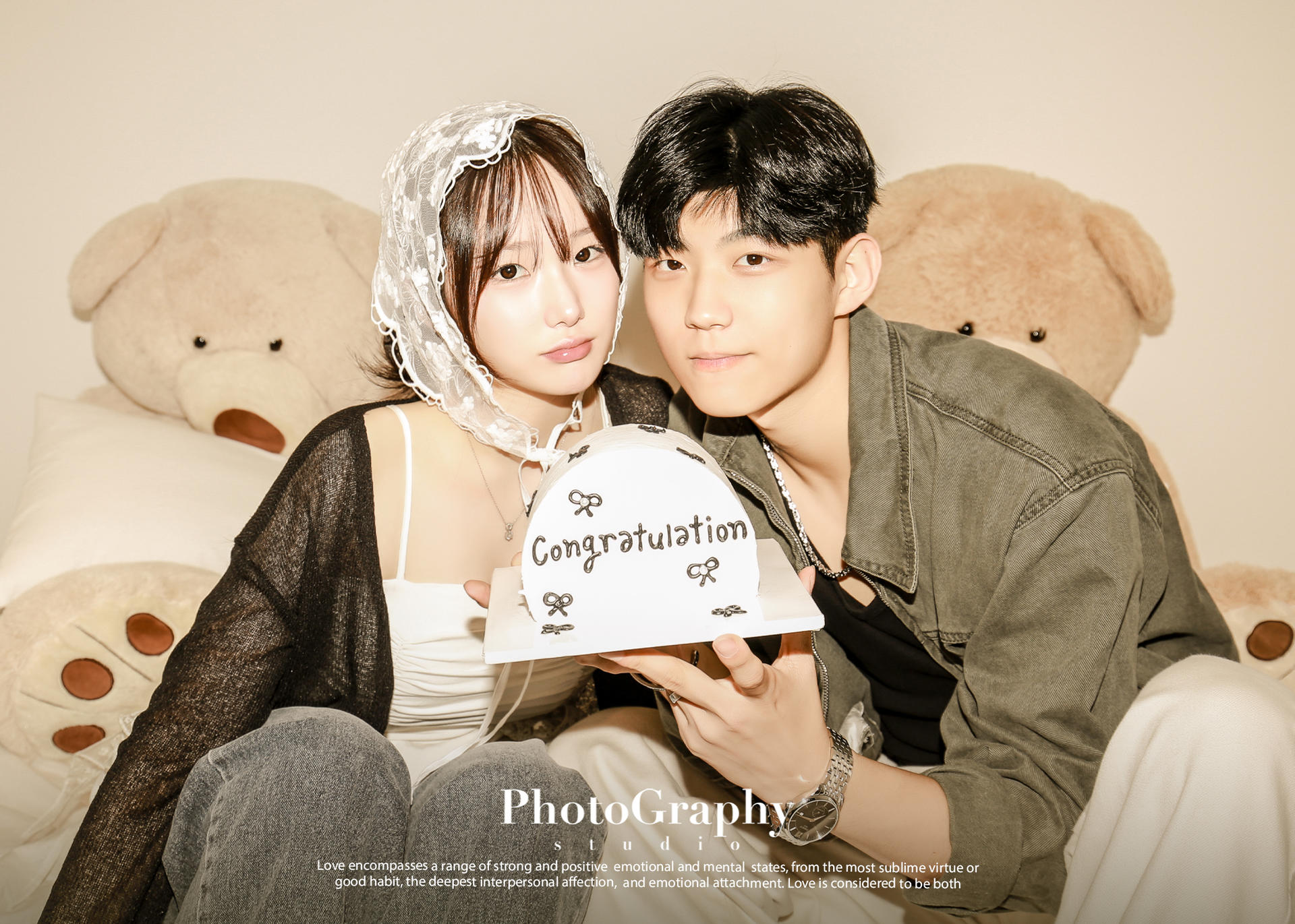 Hongdae Cinema Concept Selfstudio Experience in Seoul : Free Costume - Thumbnail 23