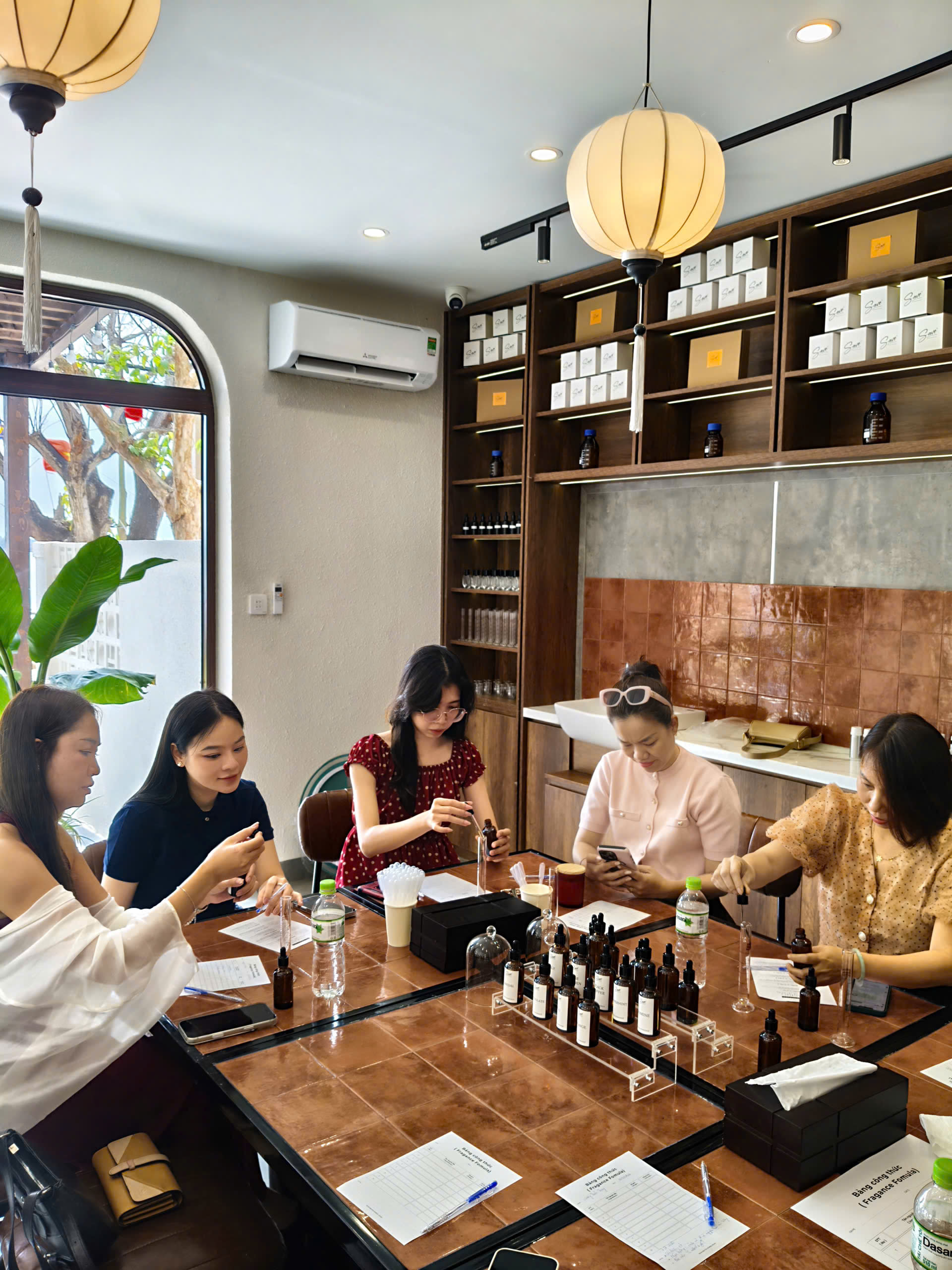 Perfume & Candle Making Workshop in Hoi An - Image 1