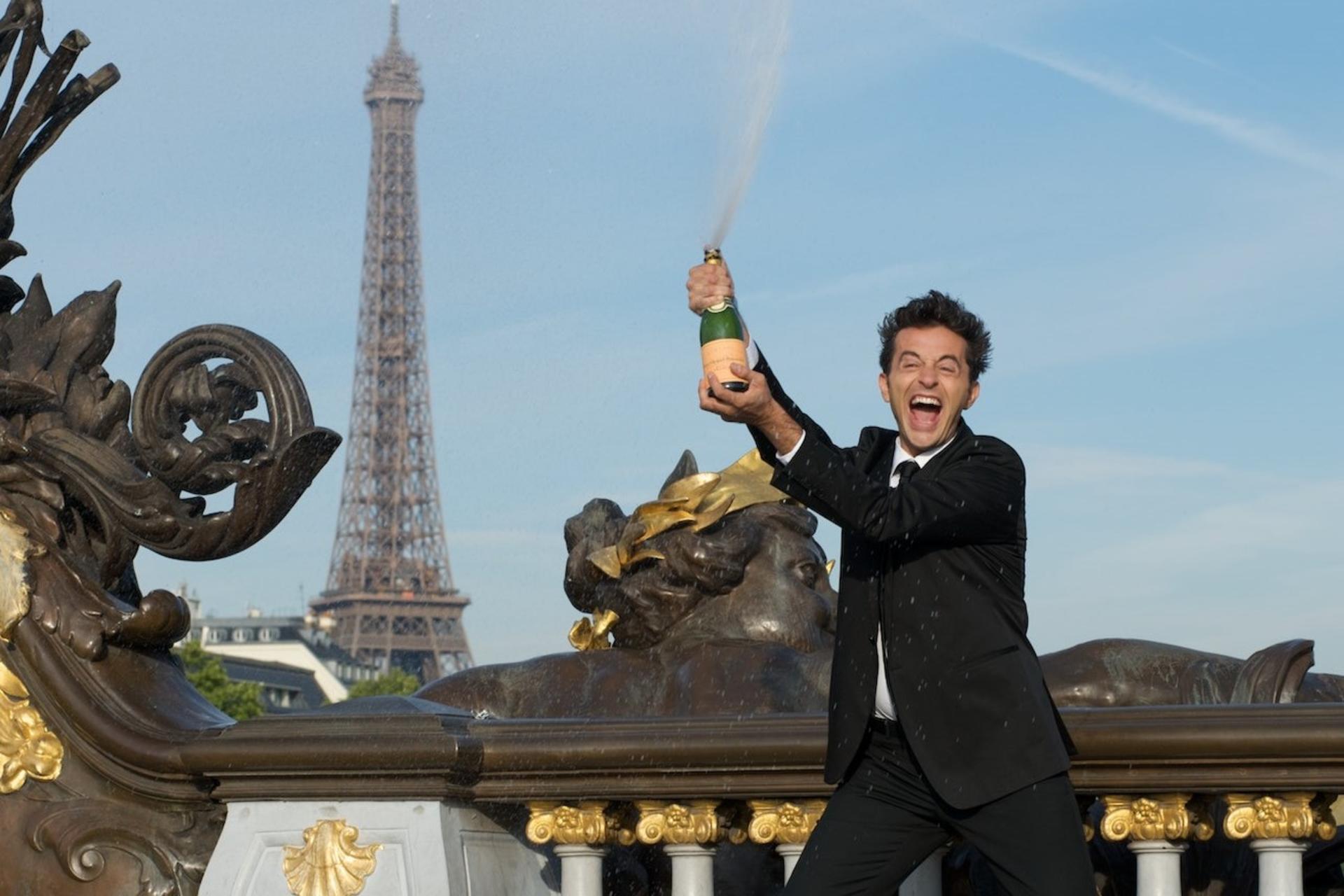 How To Become A Parisian In One Hour Comedy Show in Paris - Image 1