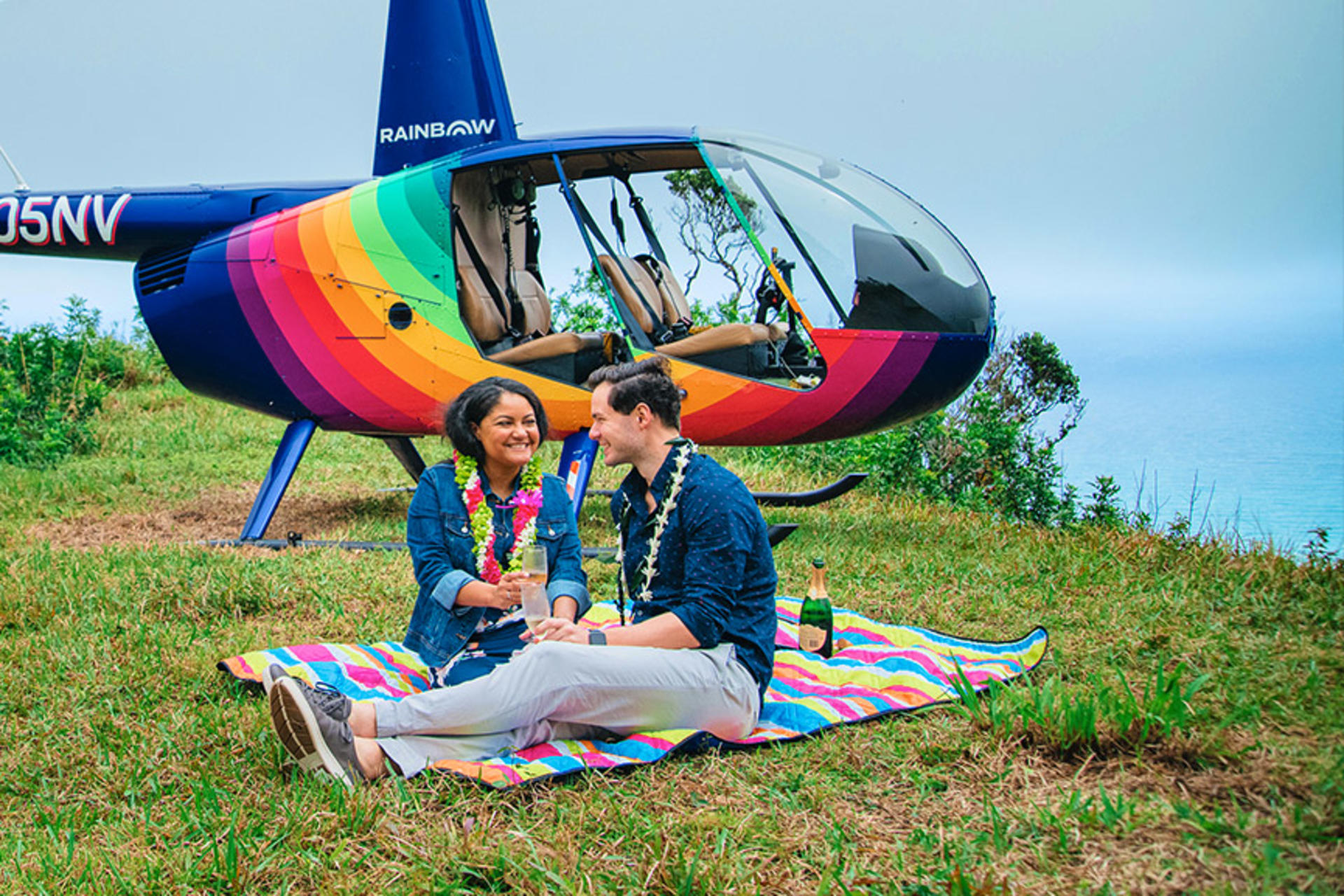 Romantic Kona Coffee and Landing Private Helicopter Tour - Thumbnail 8