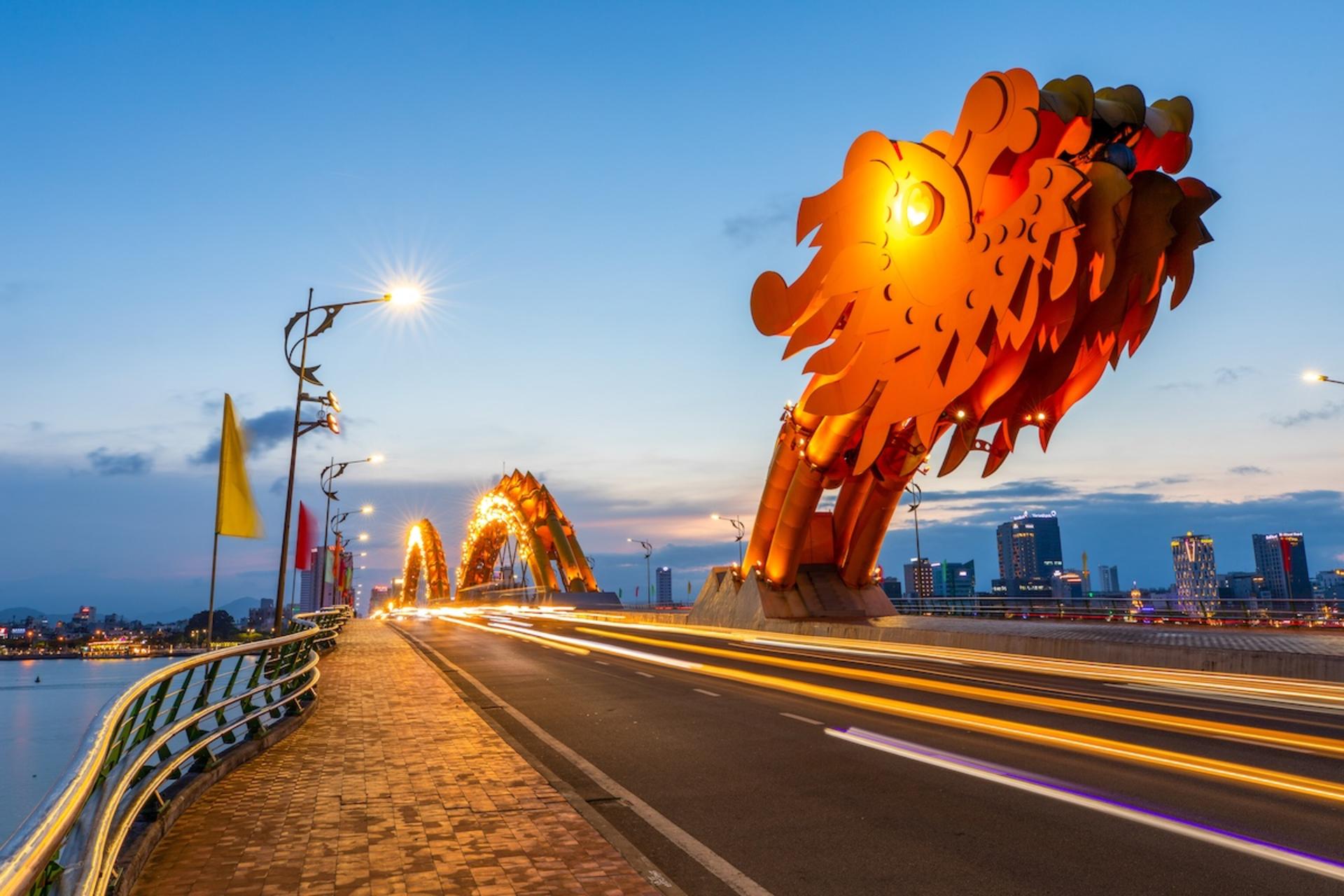 Son Tra Peninsula Sunset & Han River Night Cruise - Thumbnail 2