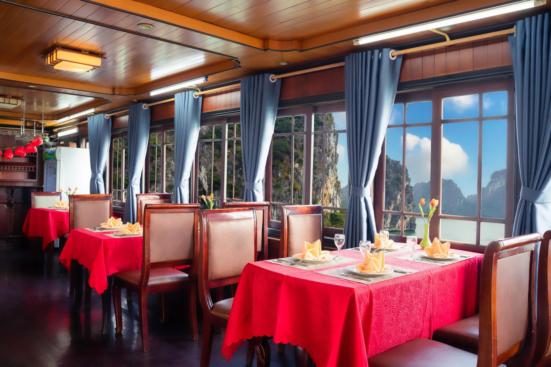 Sunlight 3D2N Cruise: Ha Long Bay, Sung Sot, Ti Top - Thumbnail 3