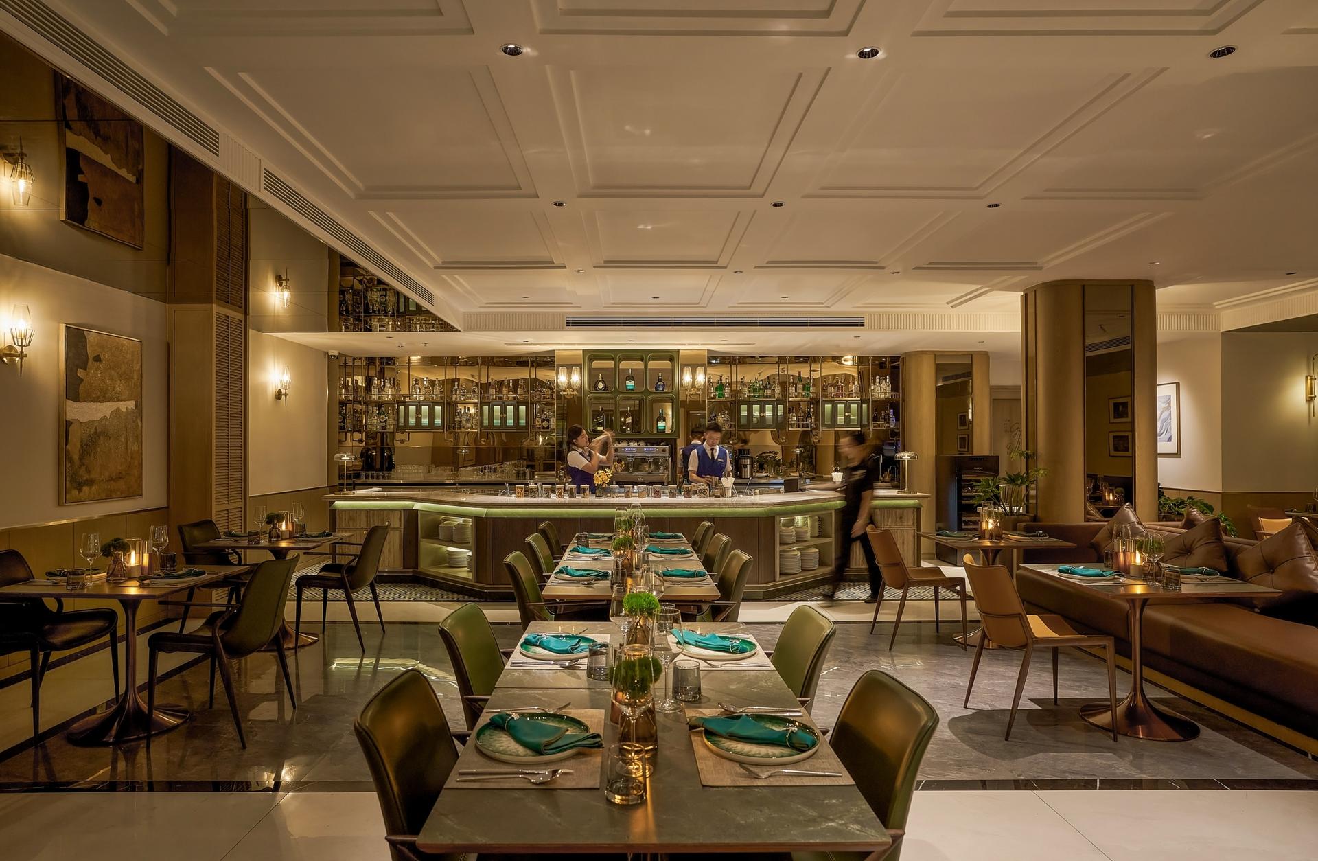Klook x Link Bistro Saigon: Elegant Dinner Experience in the center - Image 1