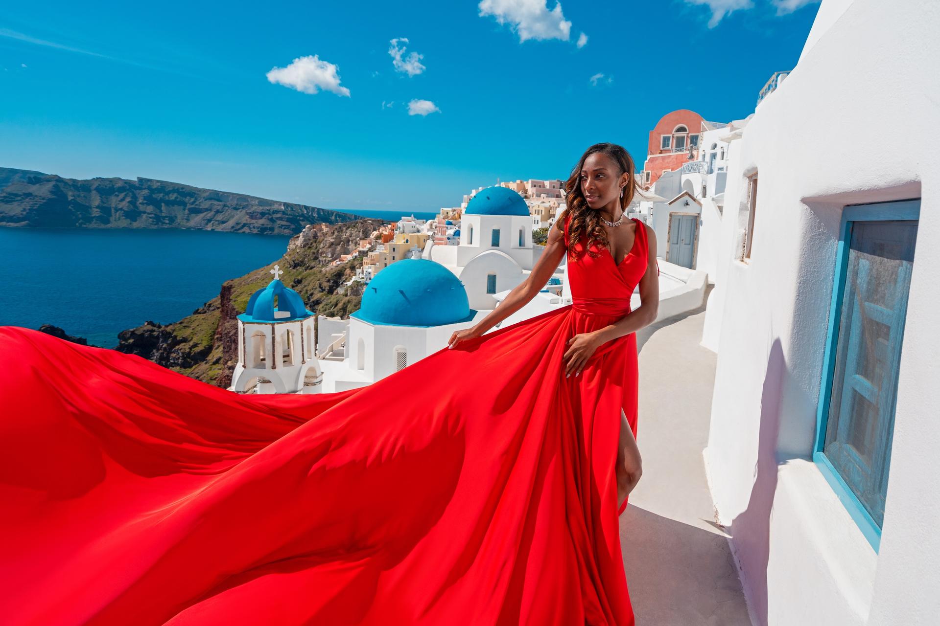 Professional Photoshoot in Santorini - Thumbnail 47