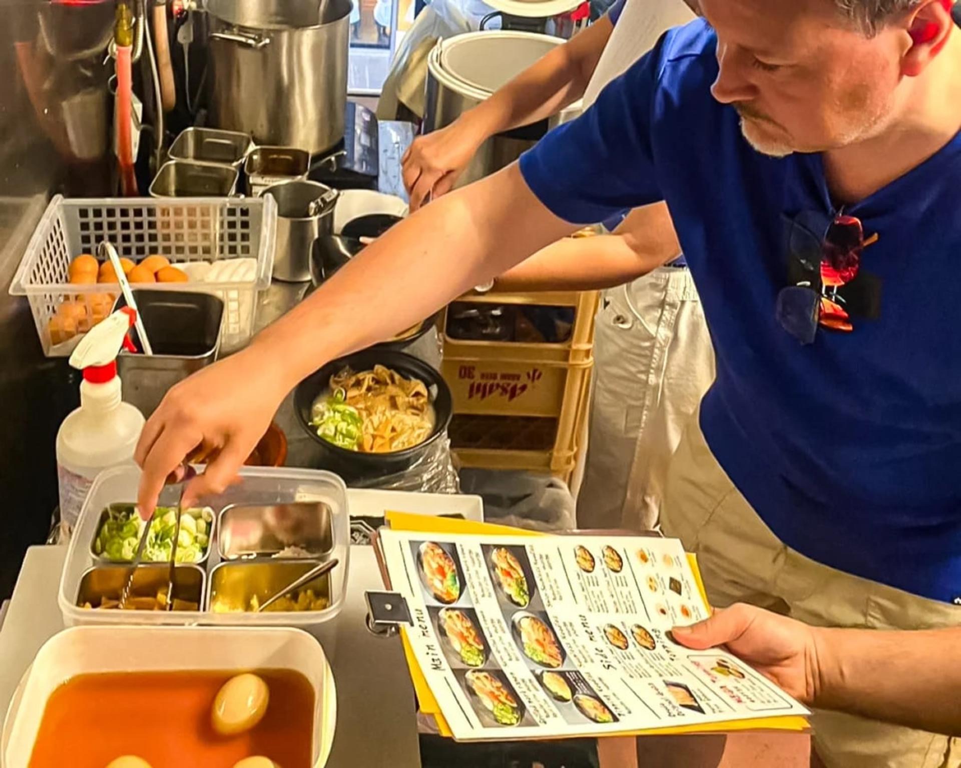 Kabukicho Ramen Making Experience - Thumbnail 5