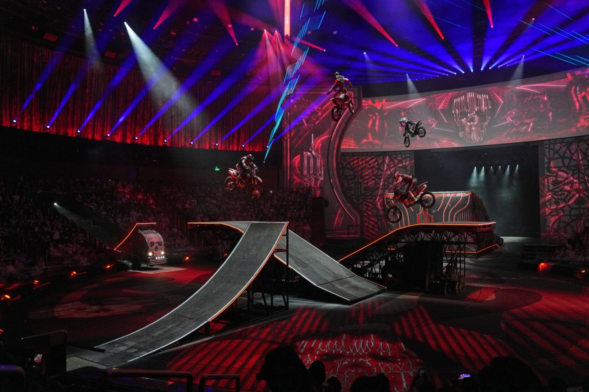 House of Dancing Water Ticket - Thumbnail 30