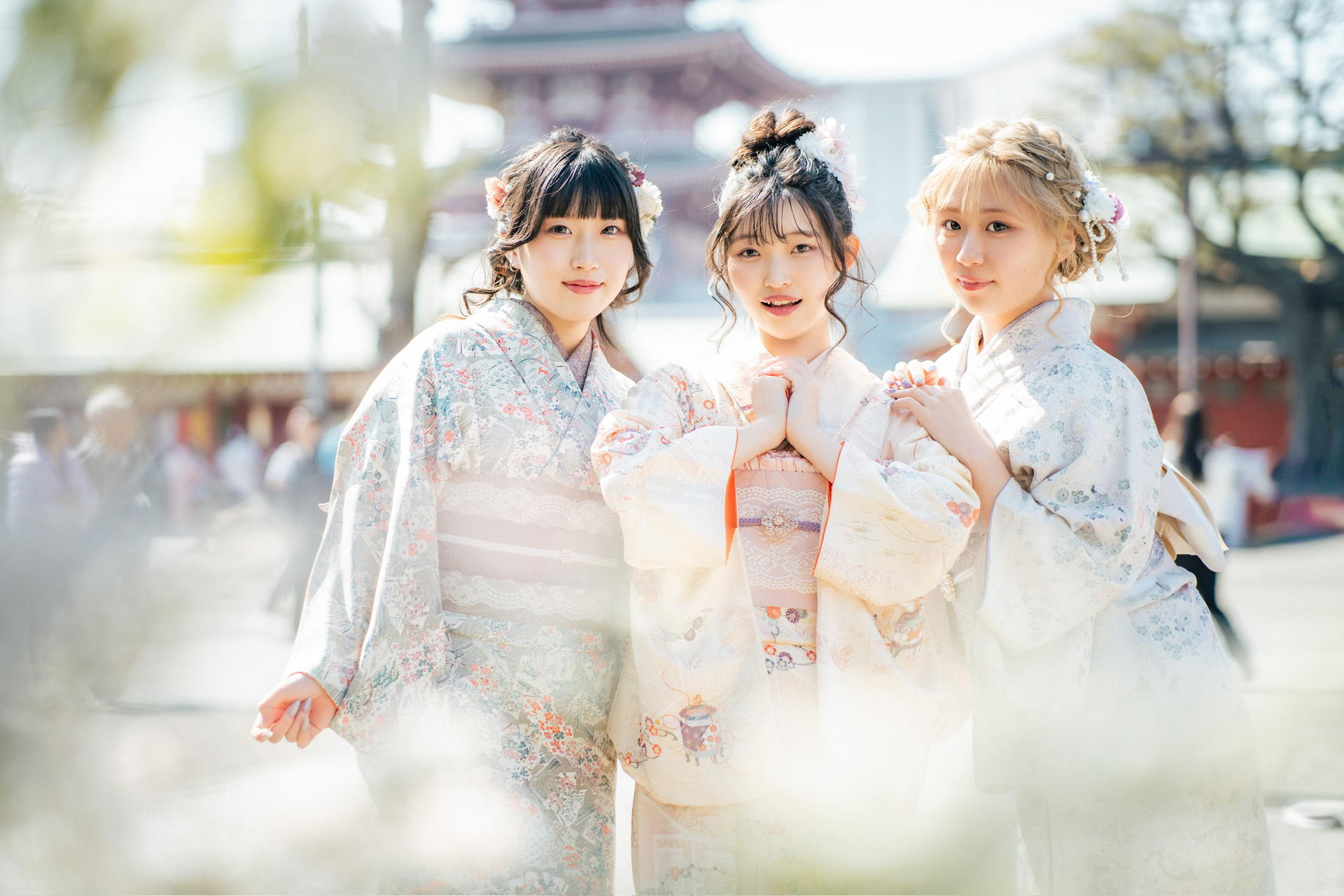 Asakusa Kimono Rental & Photography by KIMONO-U - Thumbnail 2