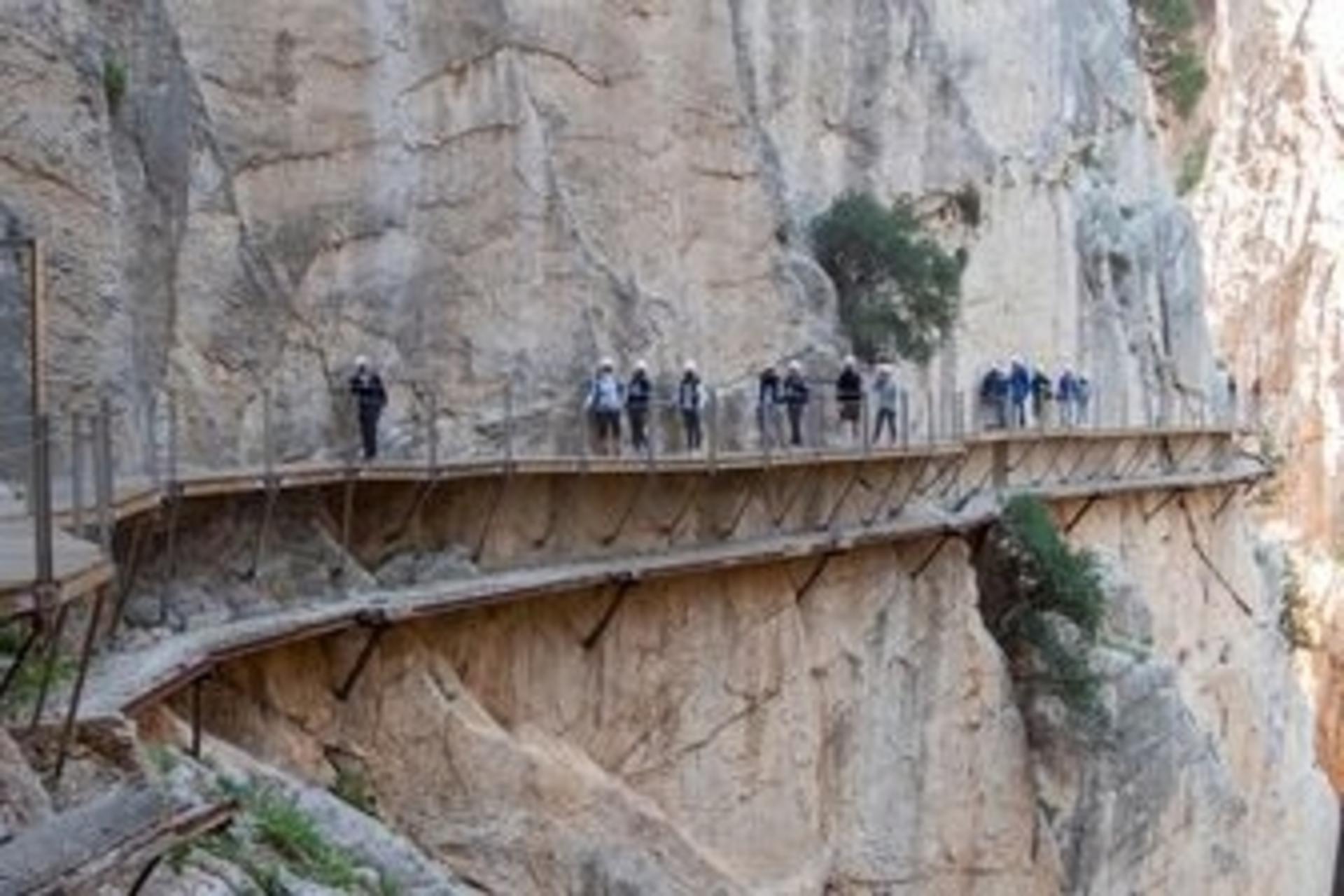 Caminito del Rey Guided tour from Costa del Sol - Thumbnail 4