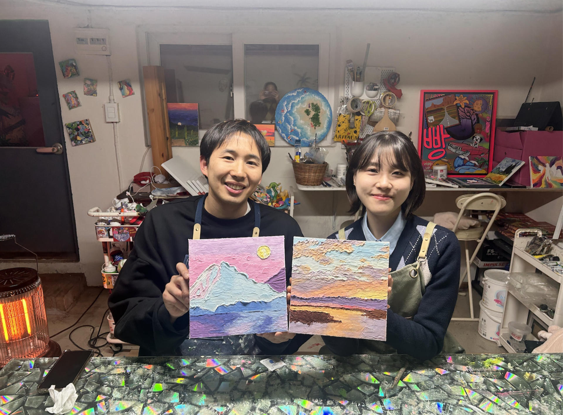 Chill & Art - Fun 3D Painting Experience in Seoul for Beginners - Thumbnail 7