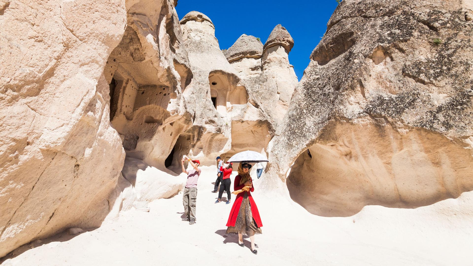Historical Cappadocia Red Tour with Lunch and Entry Tickets - Image 1