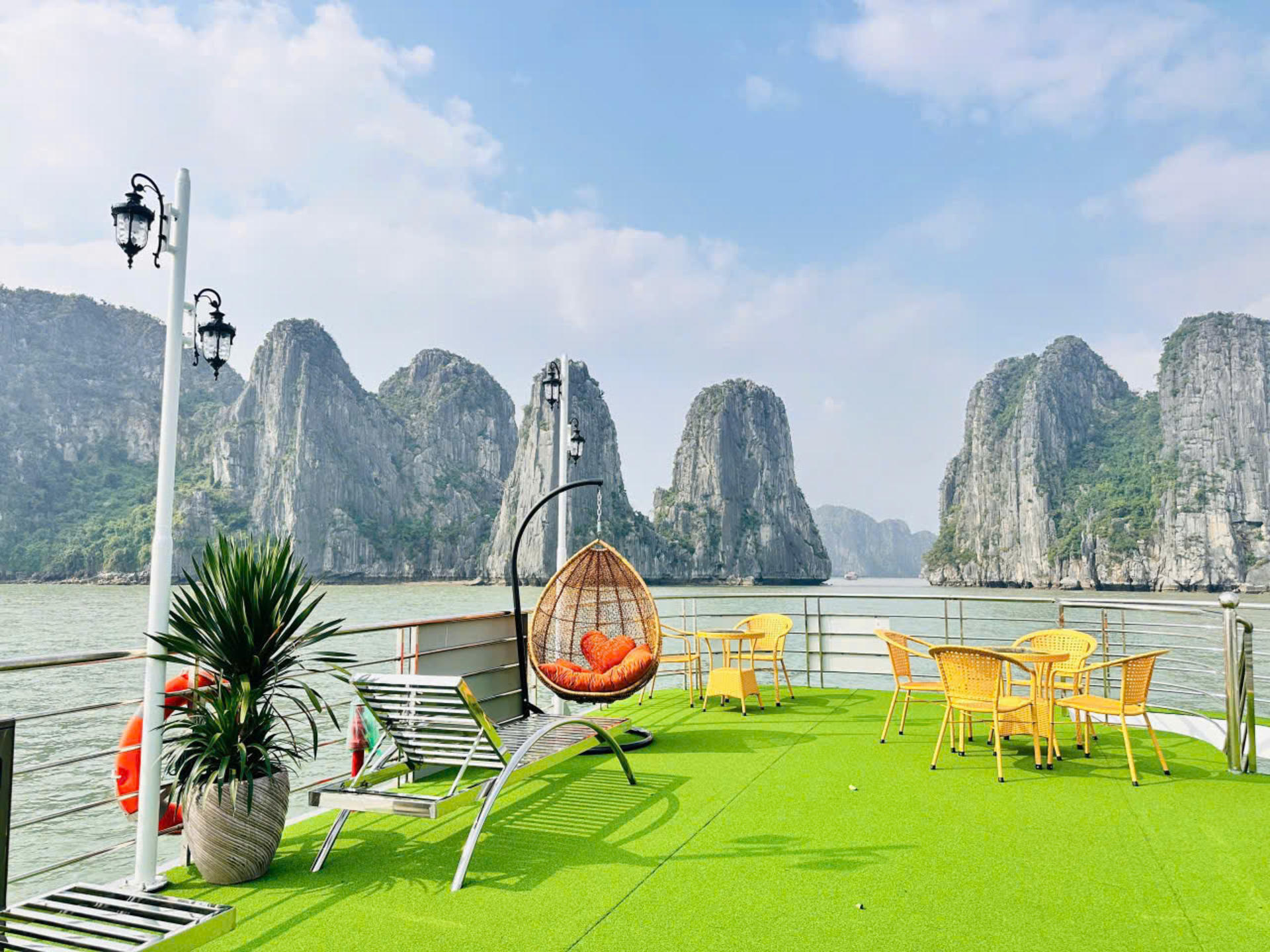 Halong Bay Day Trip (Japanese) | 4-Hour Cruise, Cave, and Kayak Experience - Thumbnail 11