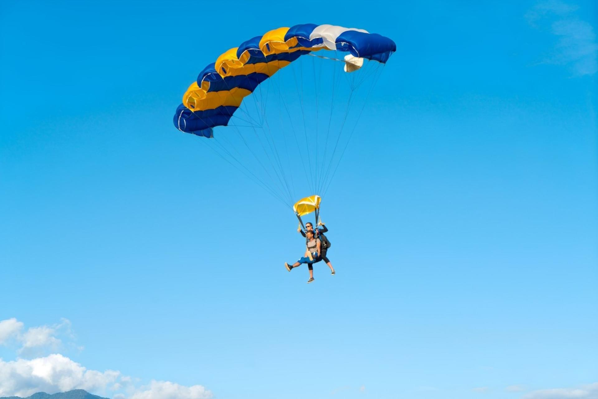 Cairns Skydive Experience - Thumbnail 17