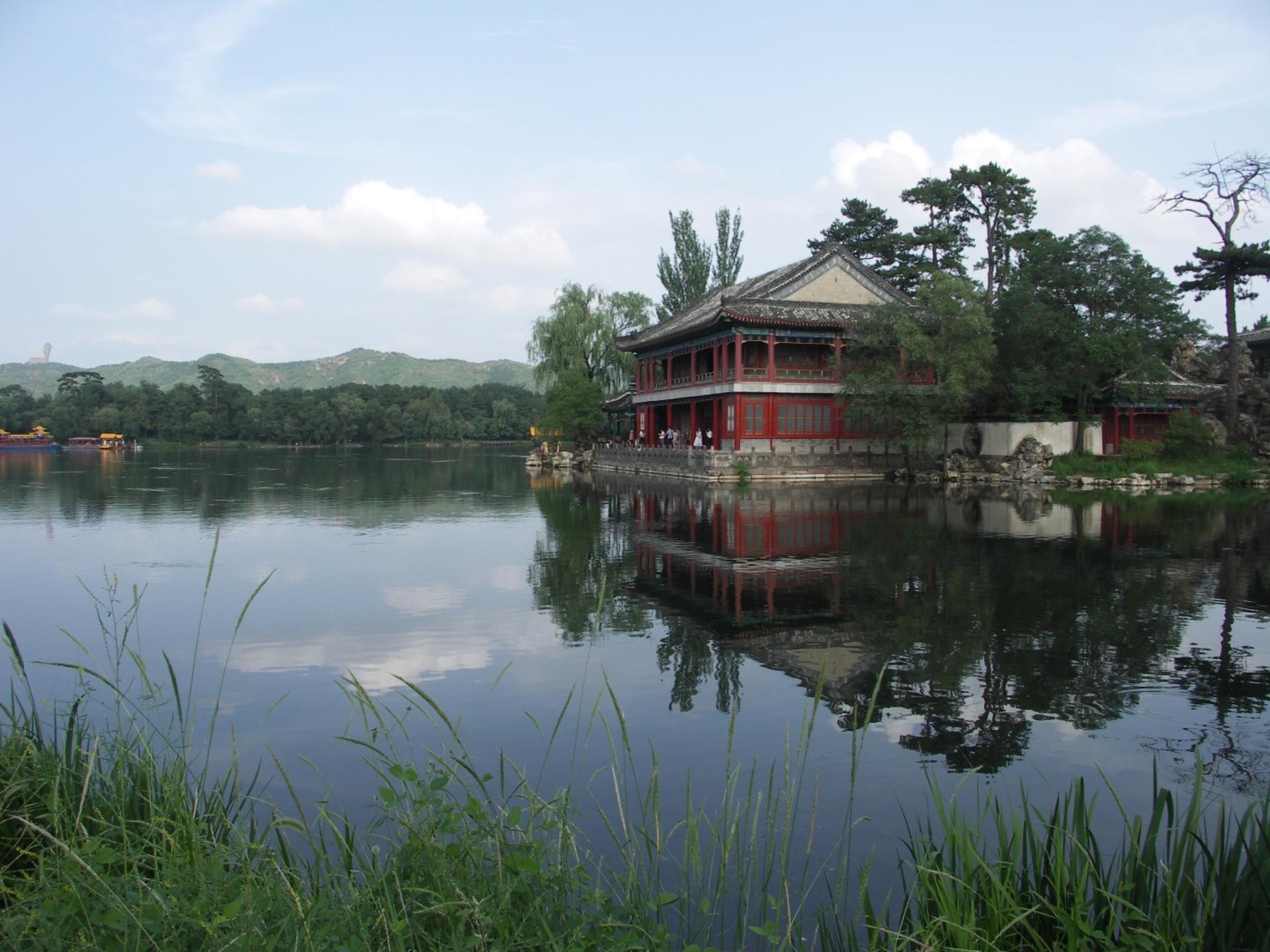 Private Charter from Beijing to Chengde City - Thumbnail 2