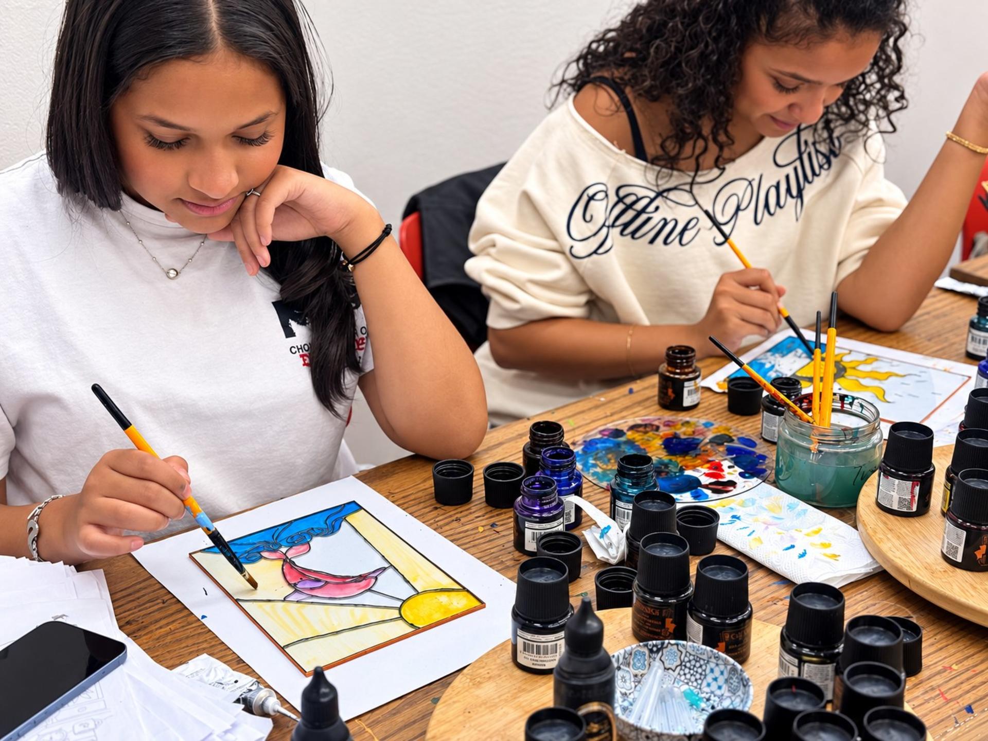 Rooftop Stained Glass Painting Workshop with Fairy Chimney Views - Thumbnail 5