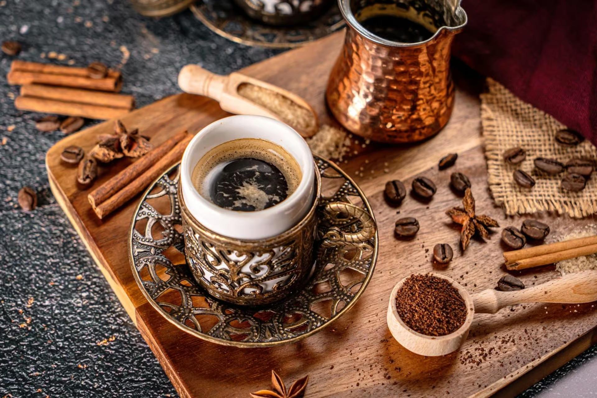 Turkish Coffee on Sand Workshop in Istanbul - Thumbnail 5