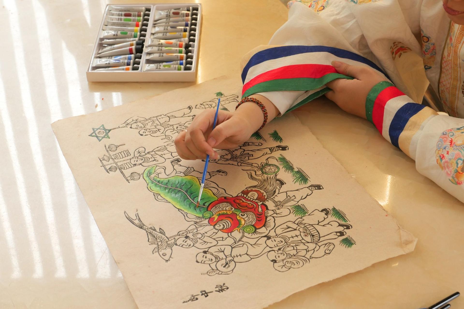 200-Year Folk Art Workshop: Craft Your Heritage Souvenir in Hanoi - Thumbnail 27