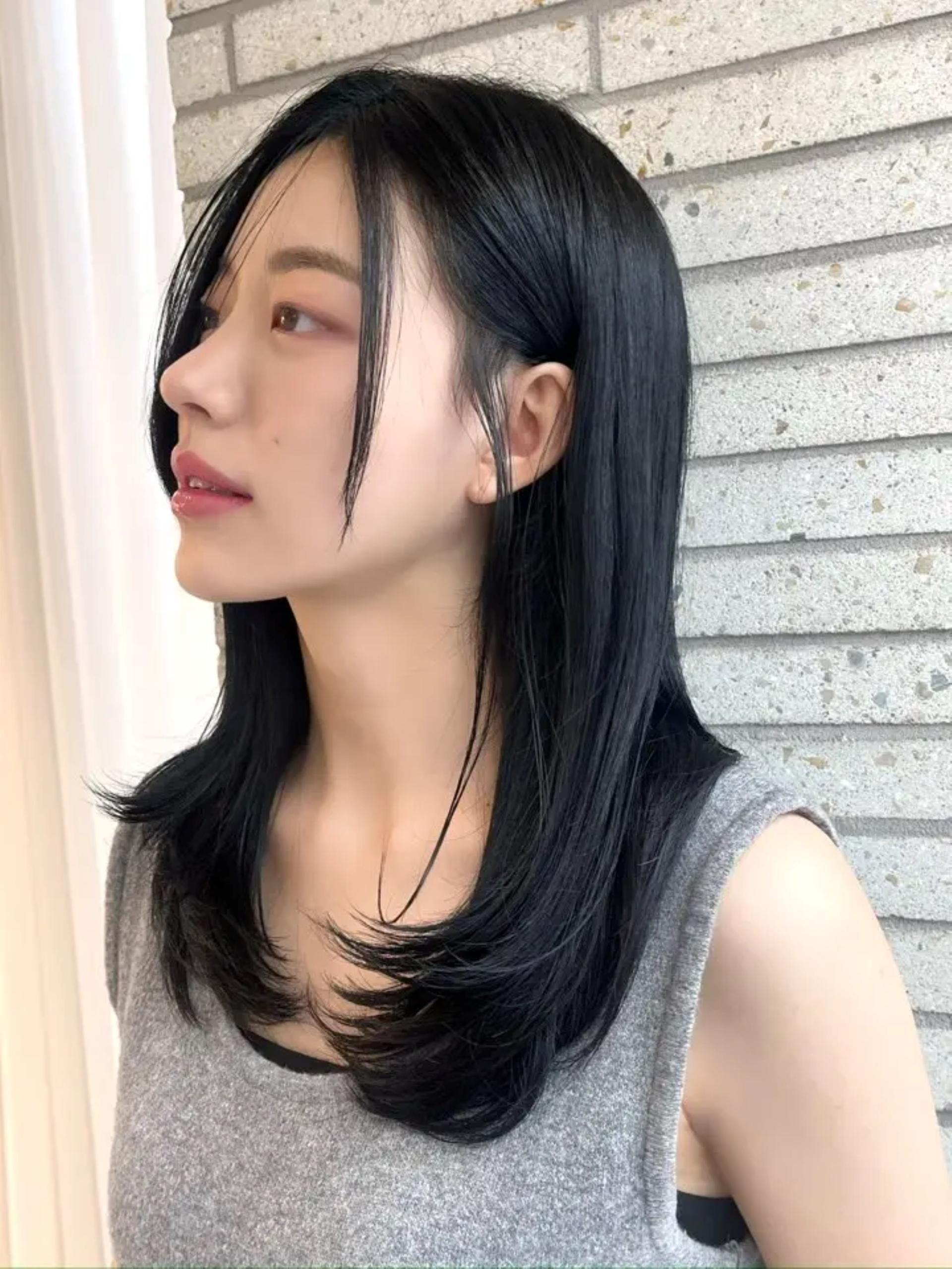 JUNO HAIR Myeongdong Art Theater: Head Spa & Custom K-Styling - Thumbnail 9
