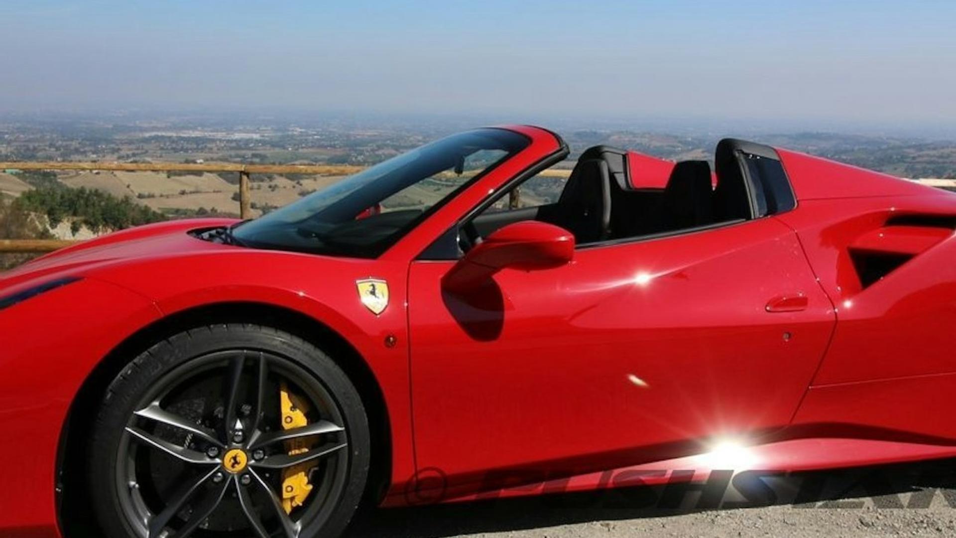 Ferrari Portofino test drive experience in Maranello - Thumbnail 4