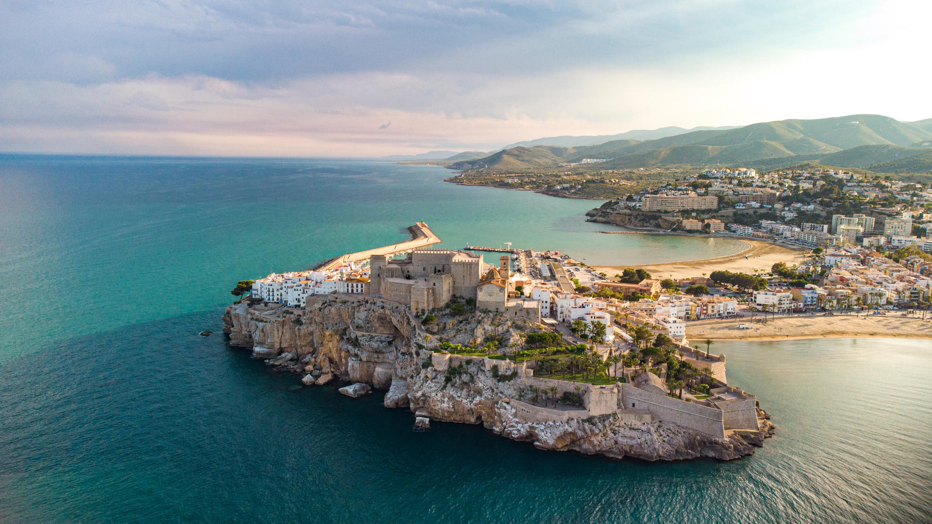 From Valencia: Peniscola Day Trip & Game of Thrones - Image 1