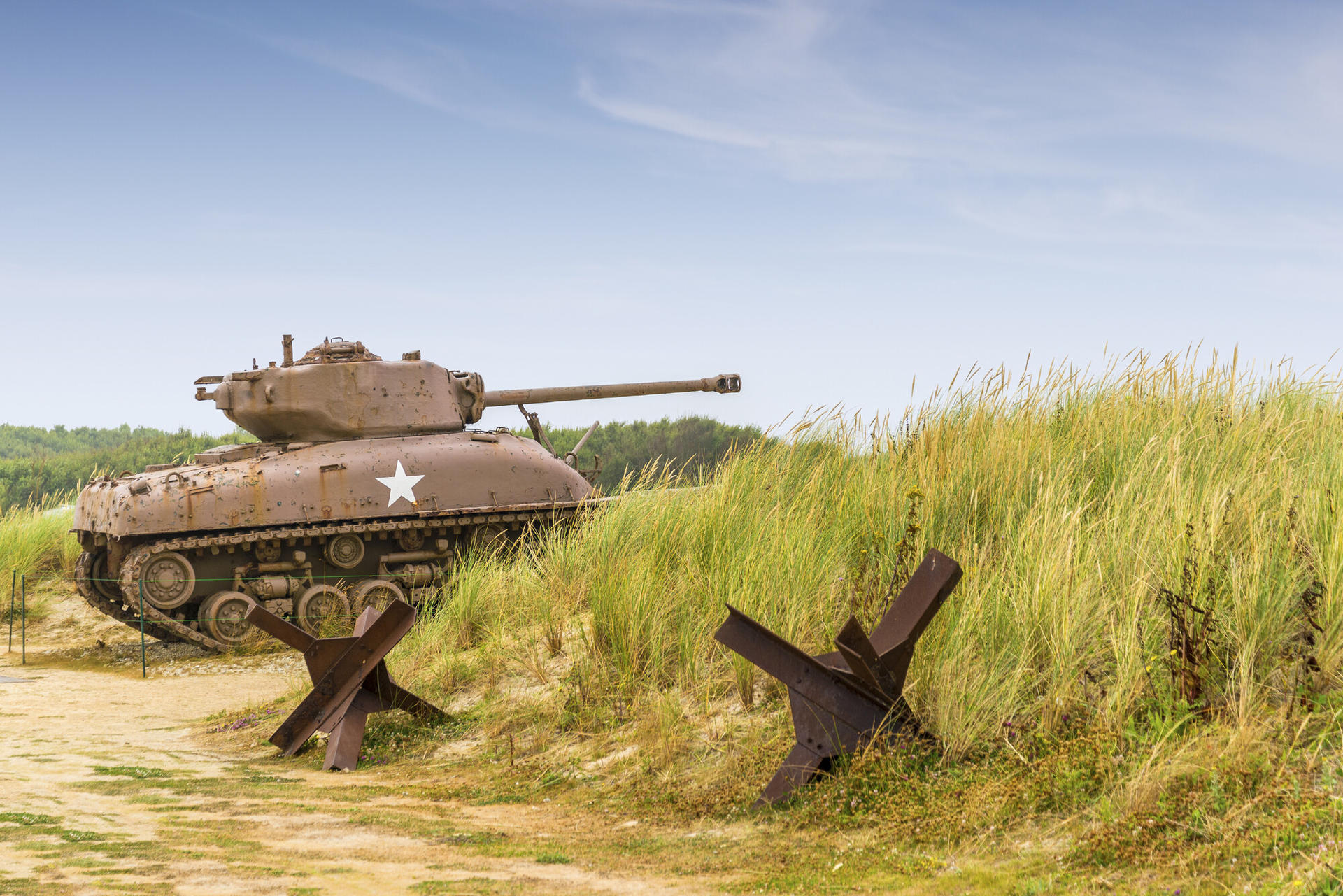 D-Day Beaches of Normandy Day Tour from Paris with Authentic French Lunch - Thumbnail 5