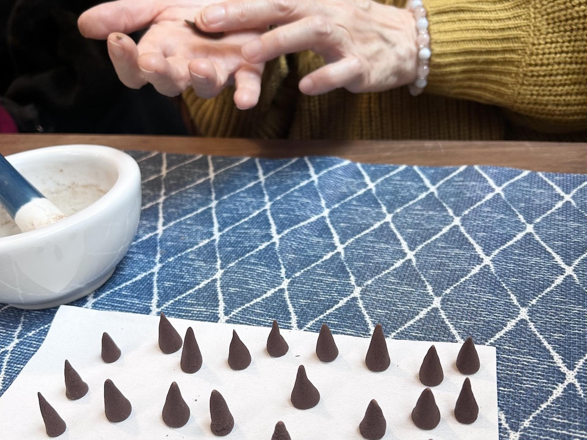 [Uzumakido] Traditional Japanese Incense Making - Thumbnail 16