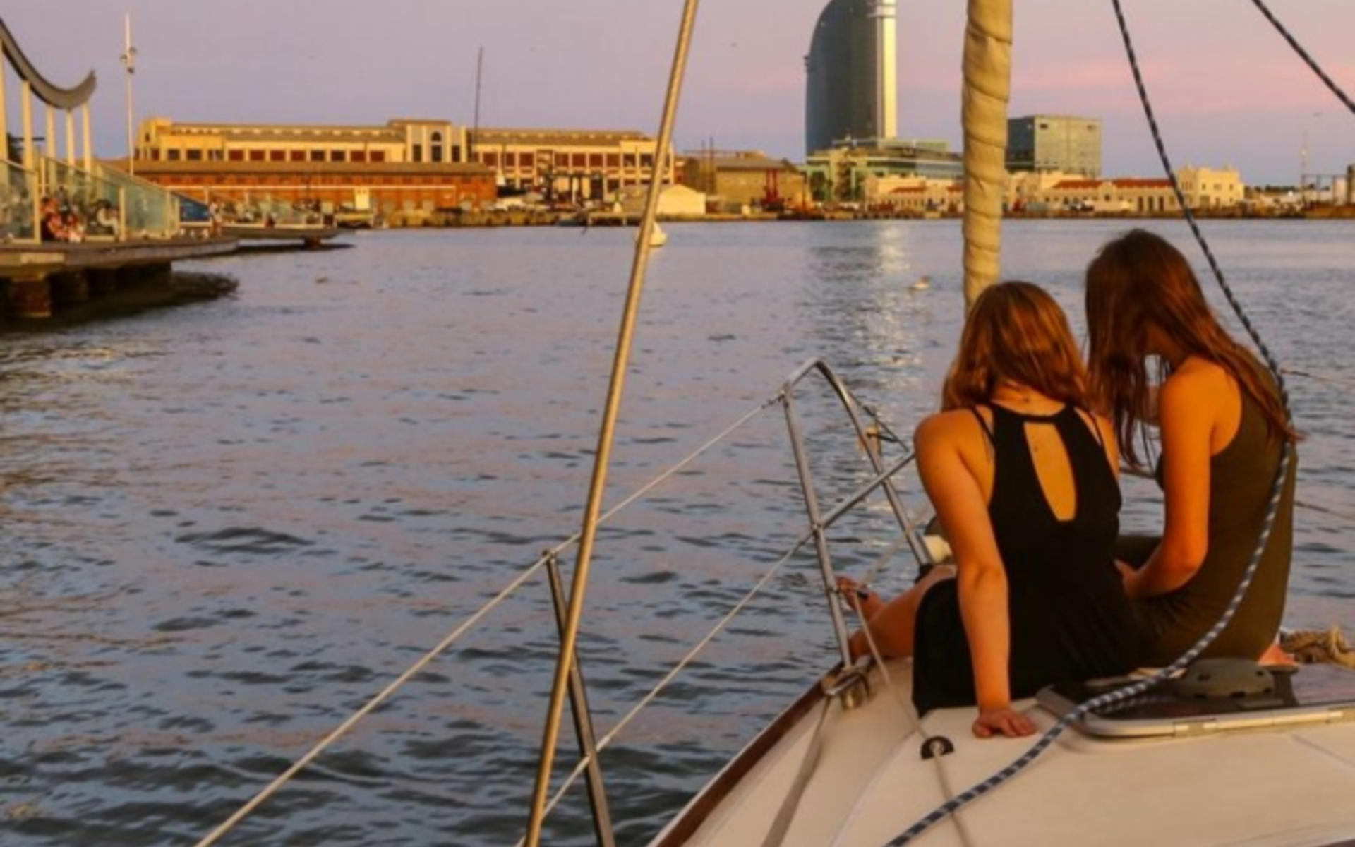 Sunset Sailing with Live Spanish Guitar or Saxophone - Thumbnail 4