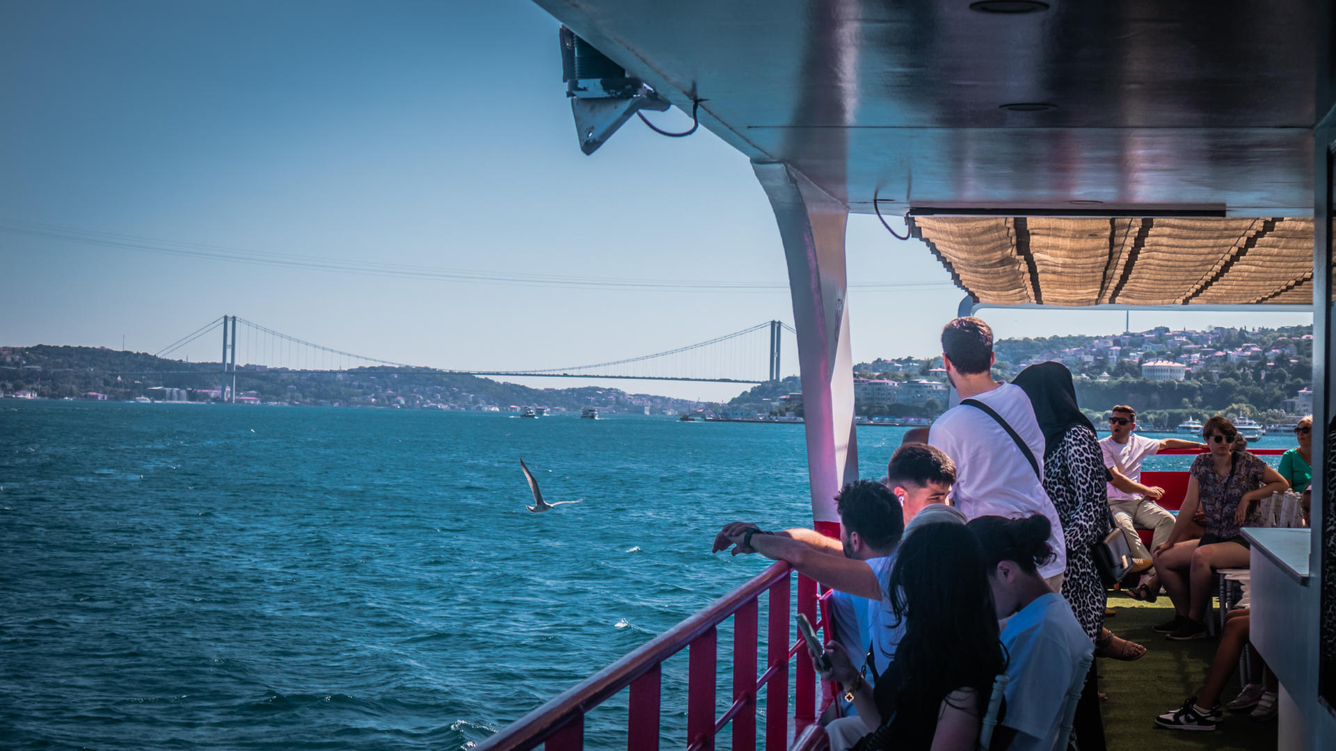 Istanbul: Bosphorus Sightseeing Cruise Tour with Audio Guide - Thumbnail 12