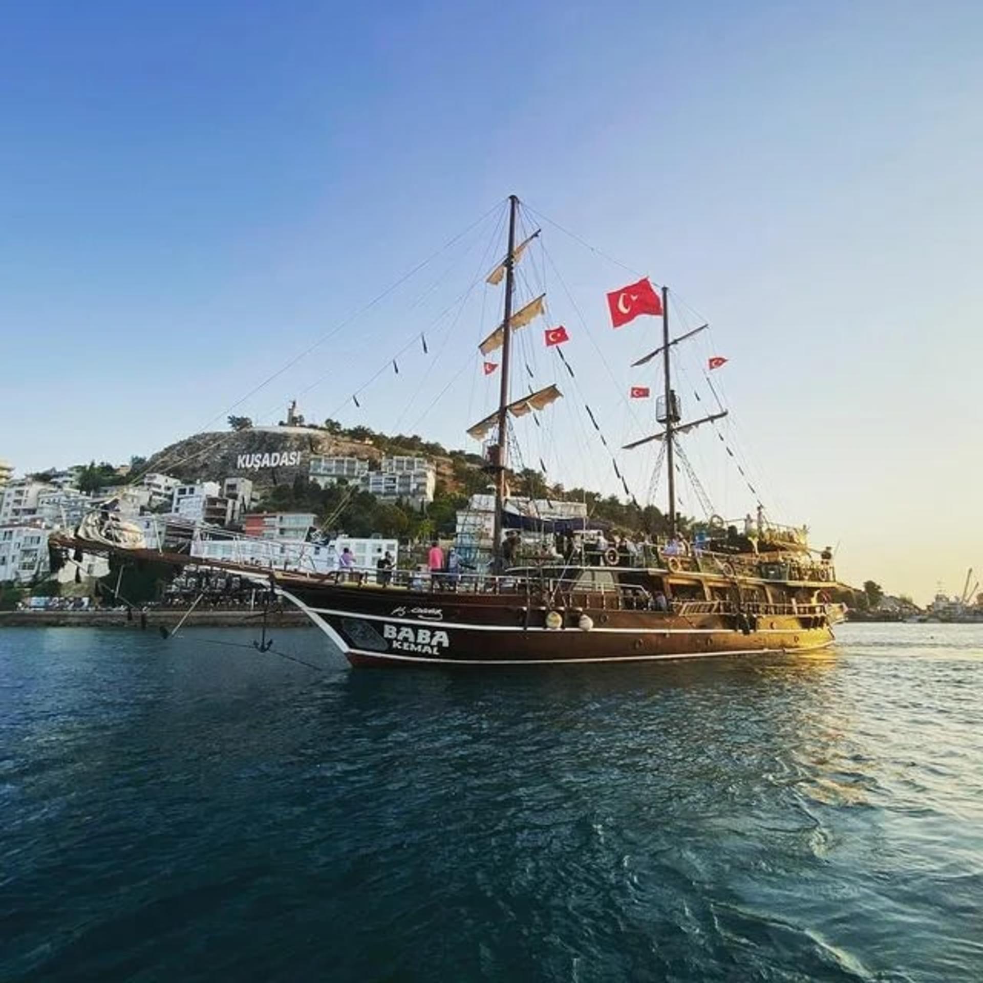 Kuşadası: Full-Day Boat Trip with Lunch & Hotel Transfer - Image 1