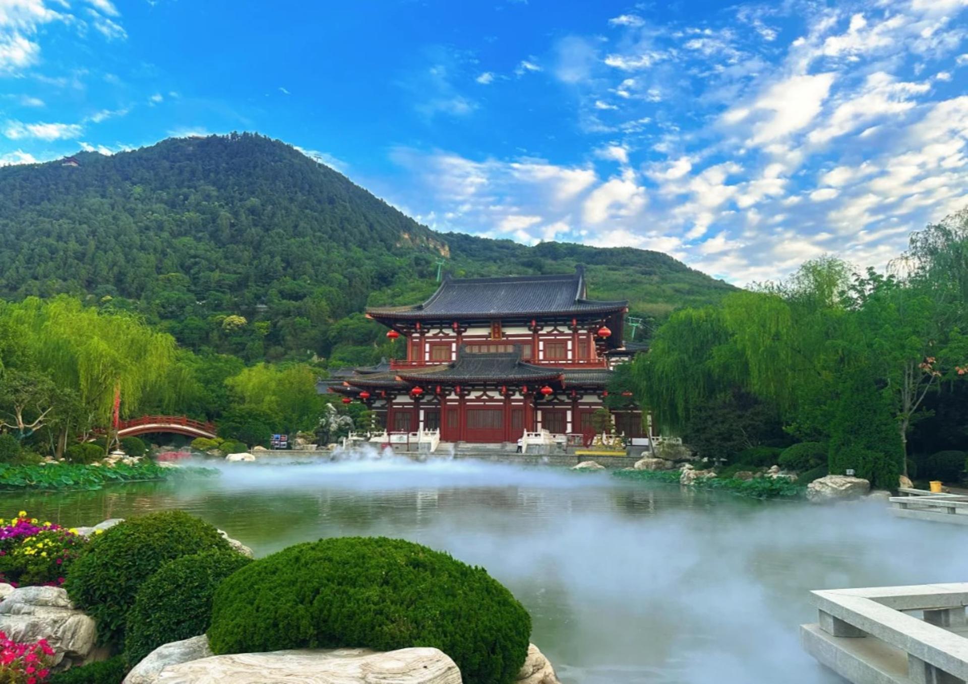 Xi'an City/Terracotta Army + Huaqing Palace/Mount Hua 1-Day Tour (Optional Private Car/Private Group) - Thumbnail 8