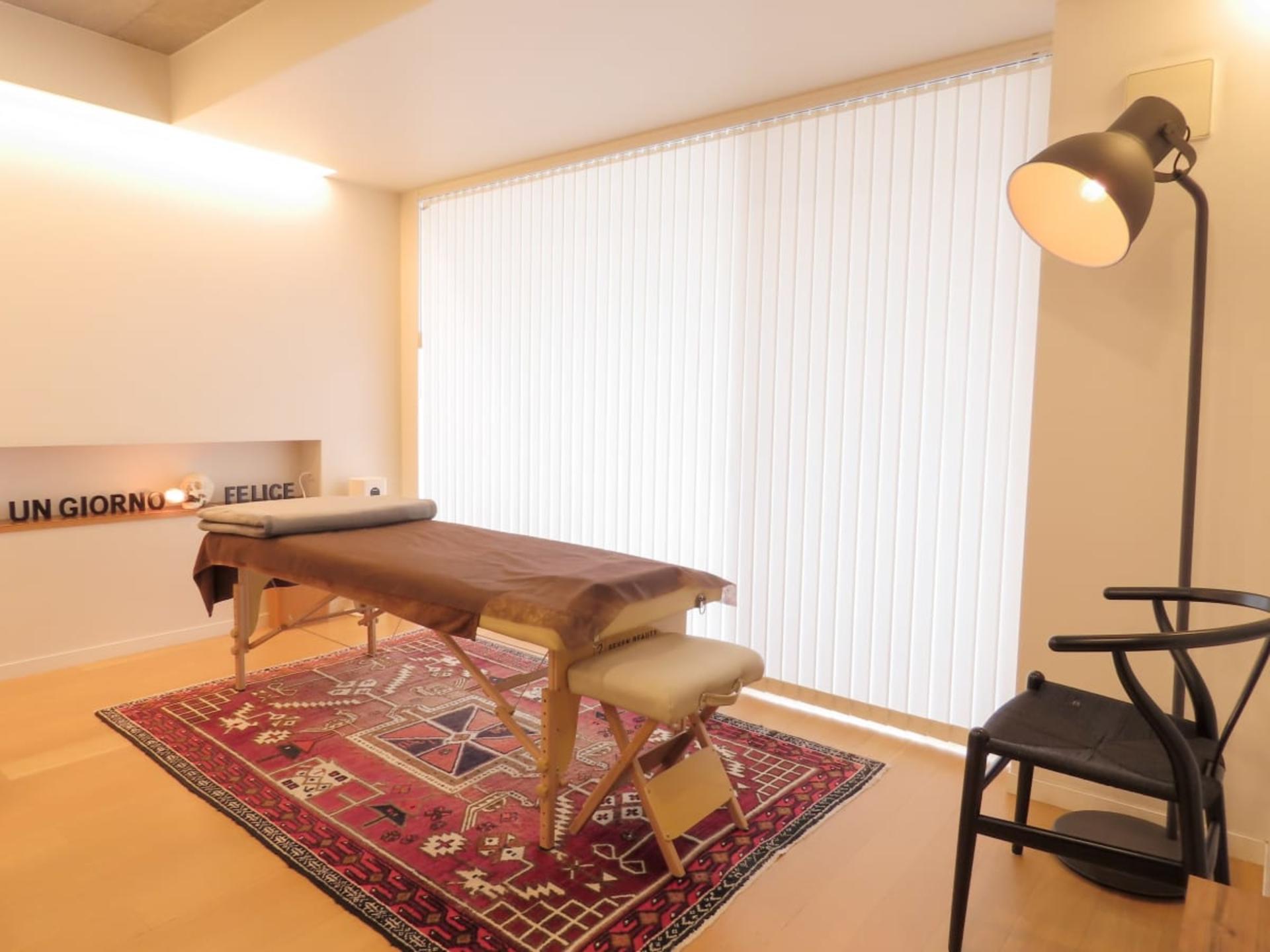[Un Giorno Felice Omotesando Store] Massage & Deep Facial Treatments - Thumbnail 27