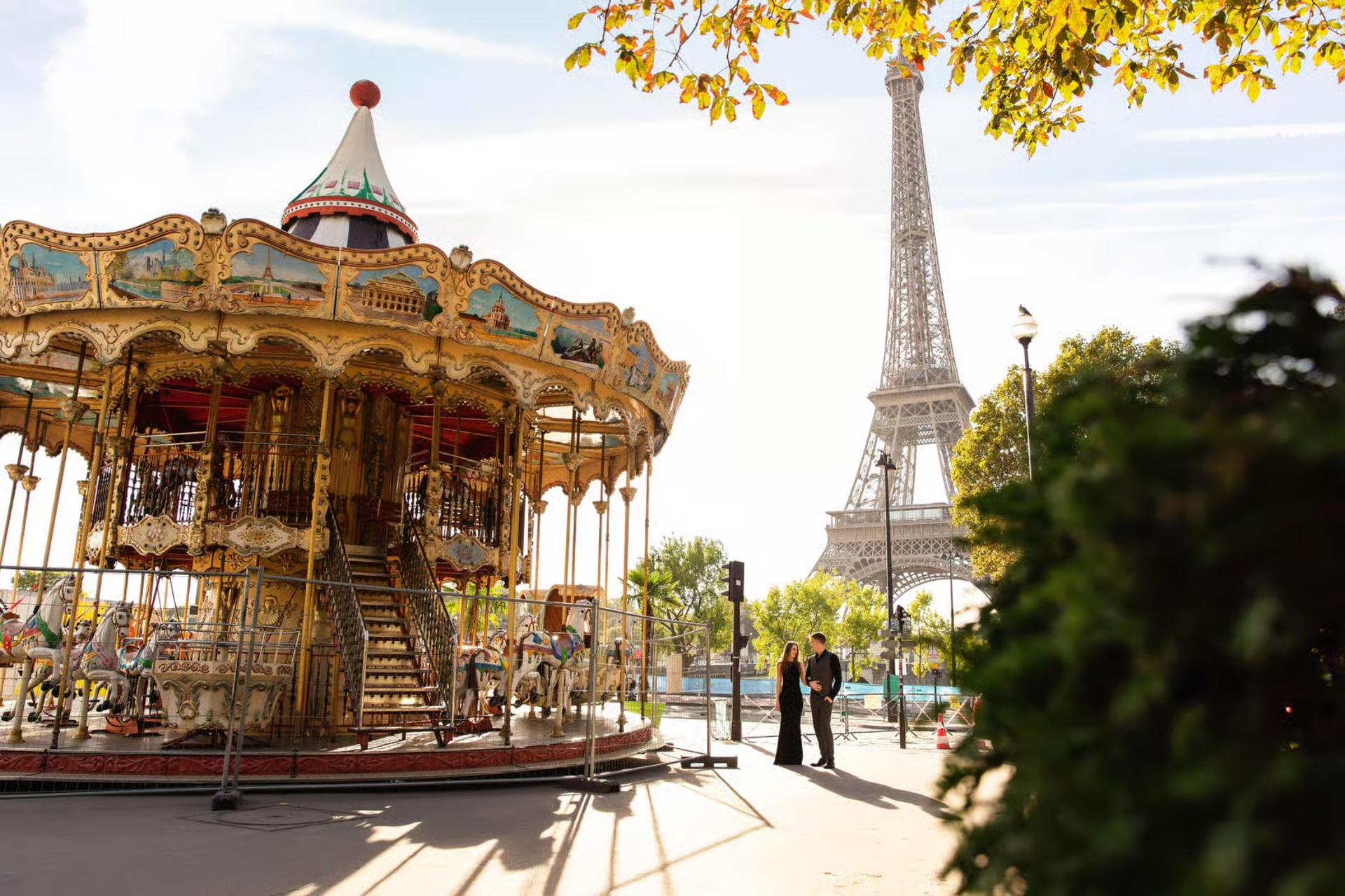 Eiffel Tower Photoshoot - Thumbnail 12