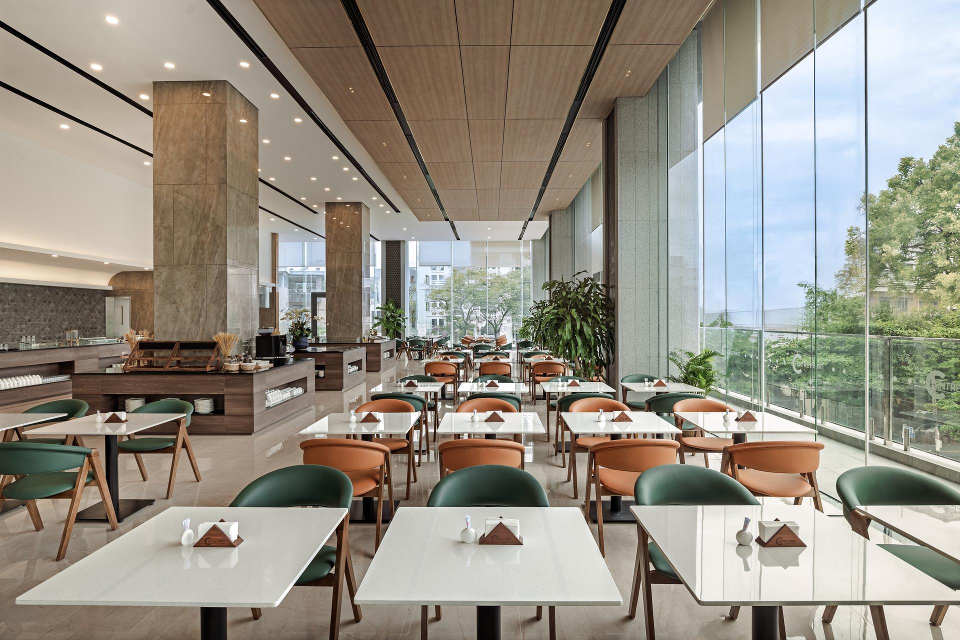 Dining Experience by Lynn Restaurant at Centre Point Da Nang - Image 1