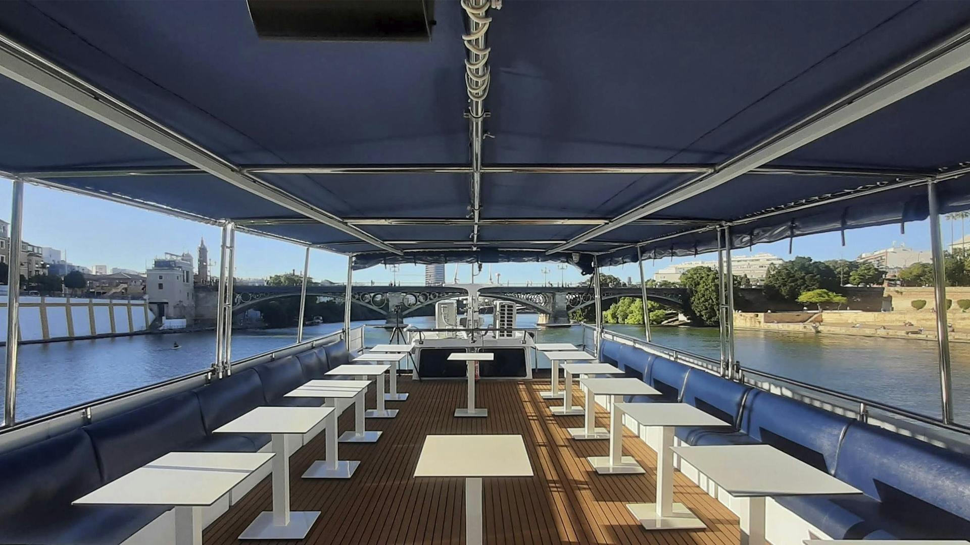 Guadalquivir boat cruise with meal and unlimited drinks in Seville - Thumbnail 4
