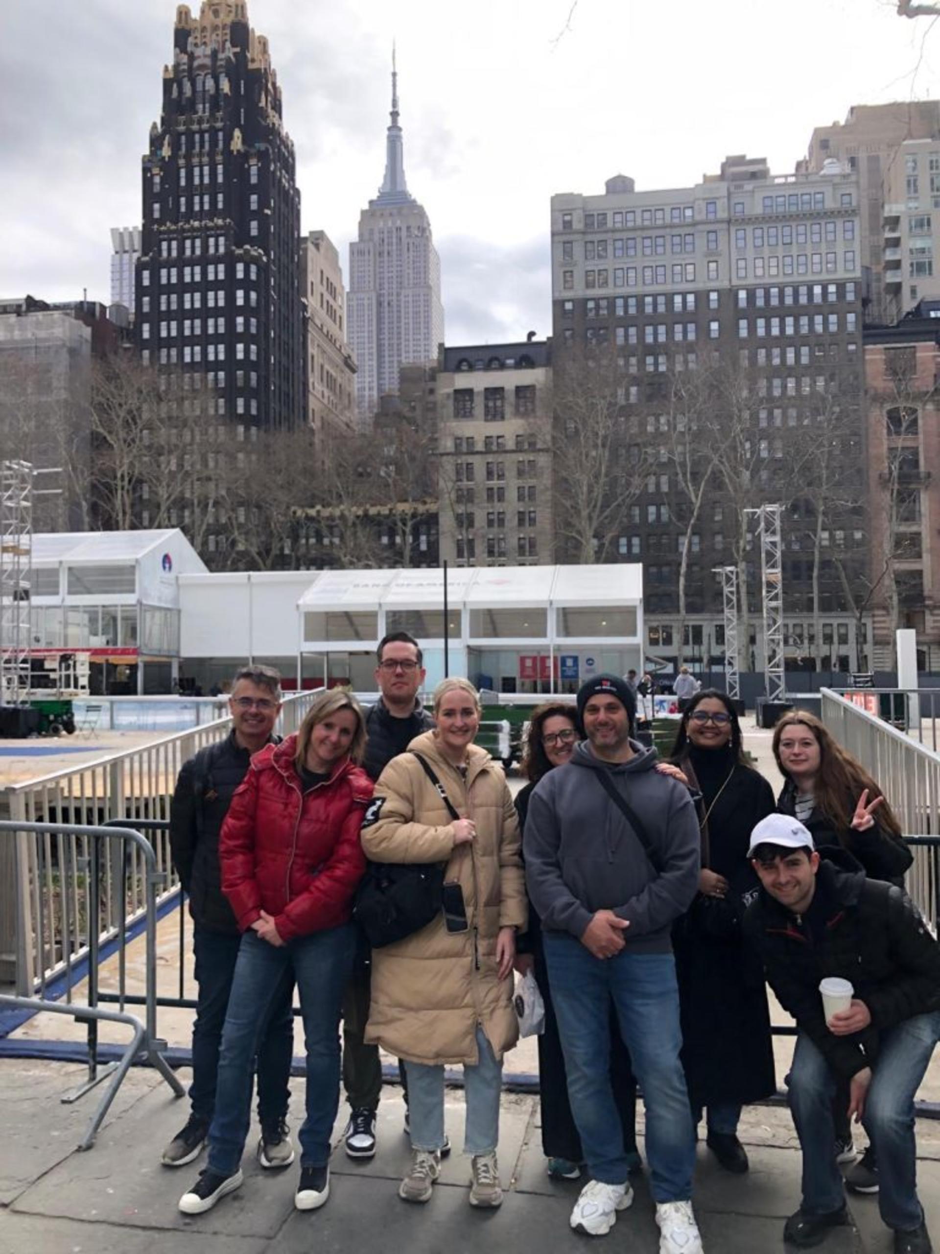 New York Manhattan Half-Day City Highlights Tour with 9/11 Museum - Thumbnail 3