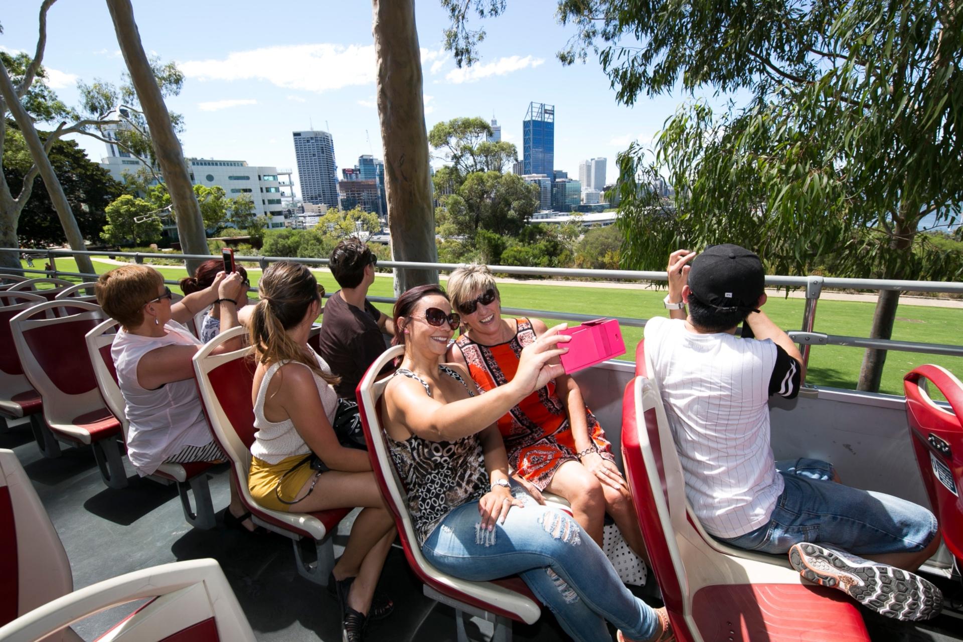 Perth Hop-On Hop-Off Bus Tour - Thumbnail 5