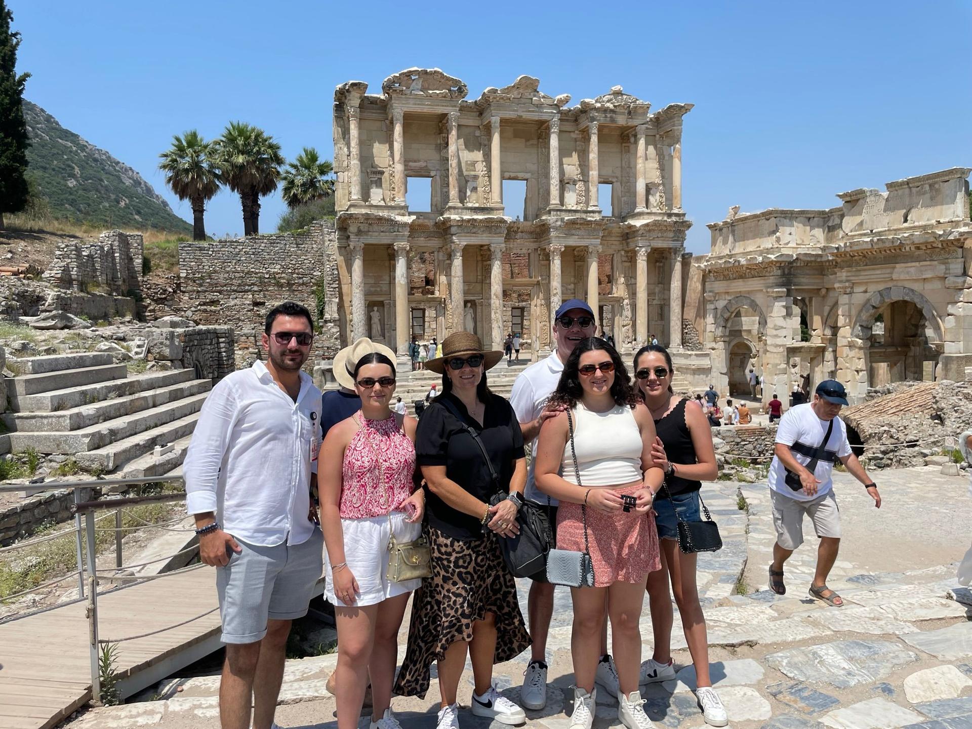 Ephesus, Virgin Mary House Guided Tour with Lunch - Thumbnail 5