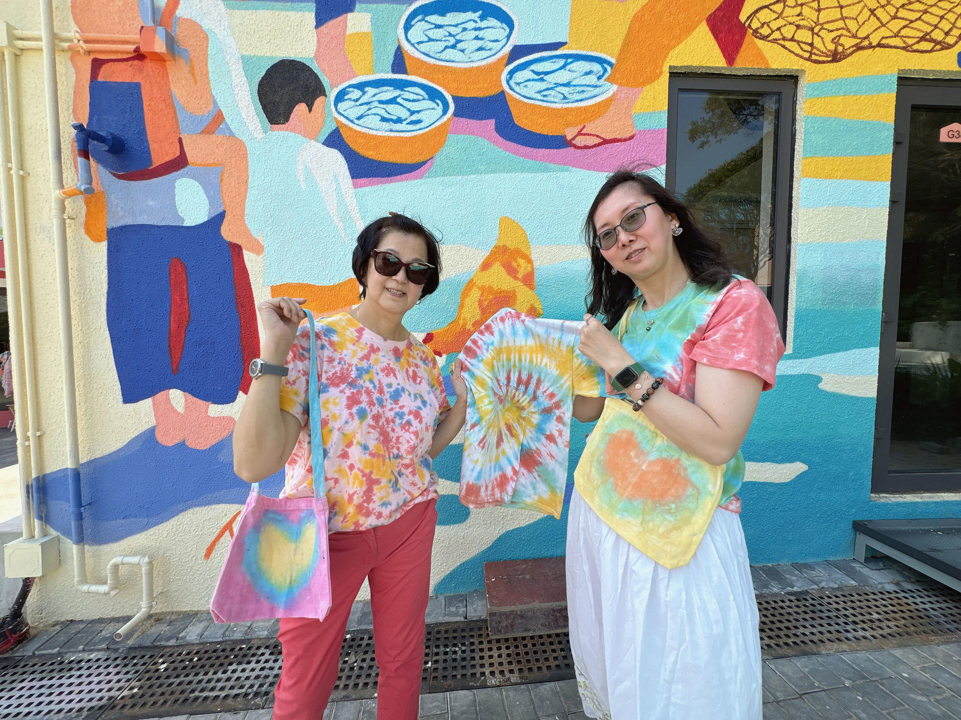 JUST BE Colorful, Monochrome Craft Tie-Dye | Ma Wan 1868 Art Village - Thumbnail 14