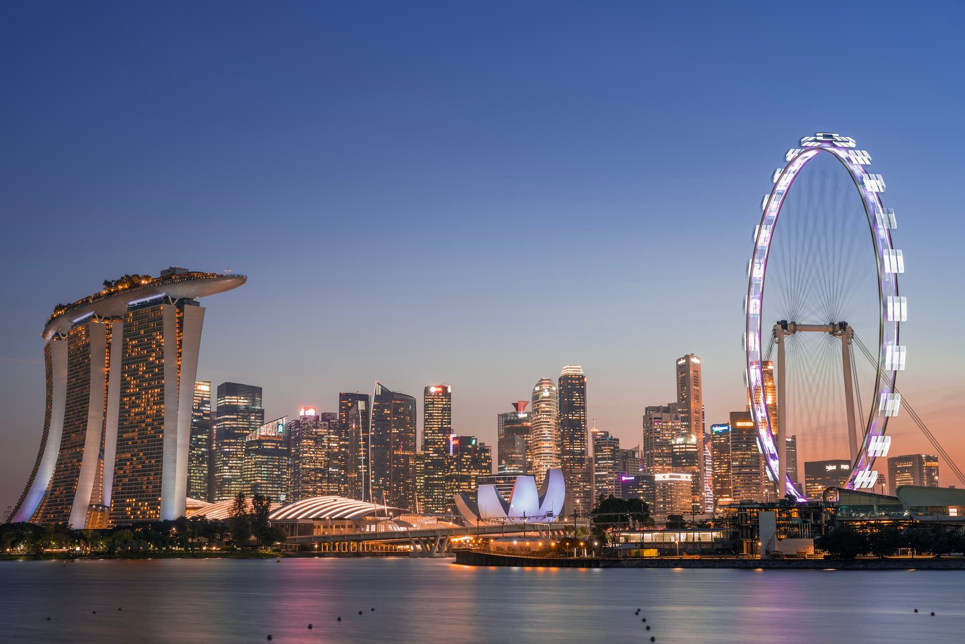 Singapore: Icons of the Lion City with Gardens by the Bay - Thumbnail 10